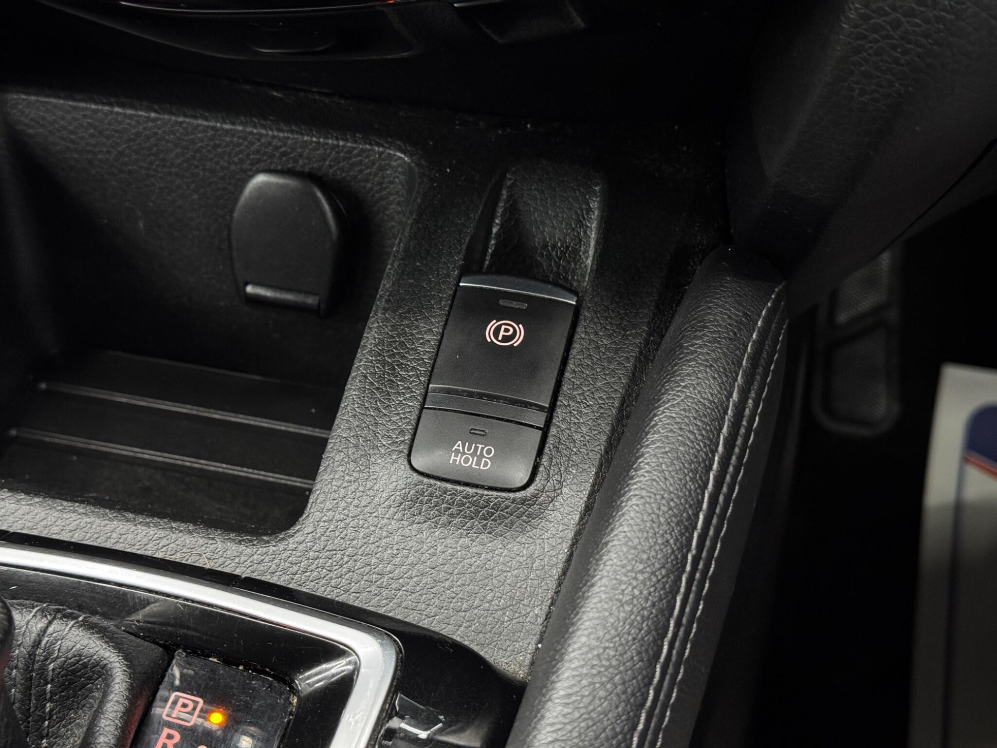 Nissan Qashqai - Image 26