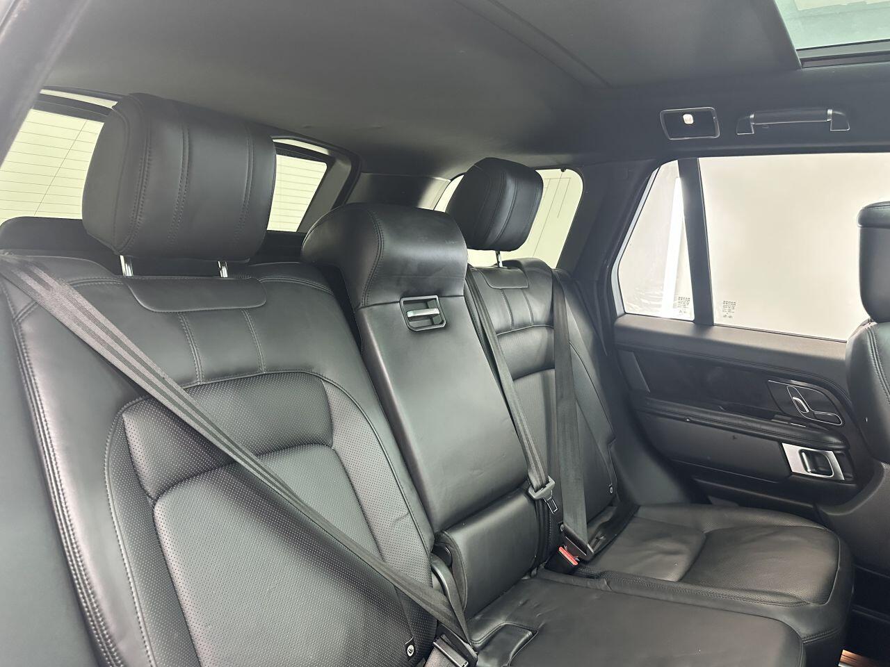 Land Rover Range Rover - Image 13