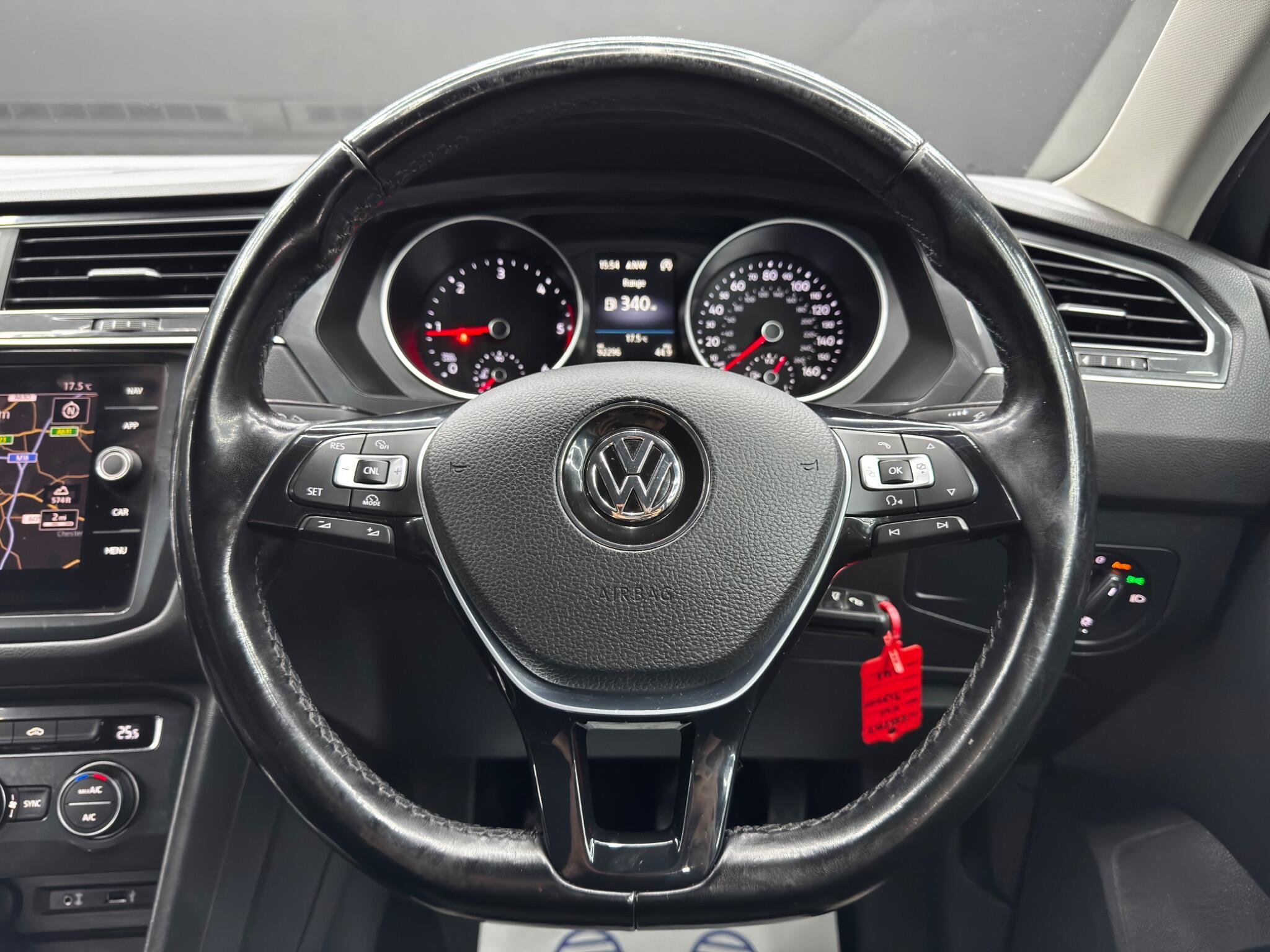 Volkswagen Tiguan - Image 19