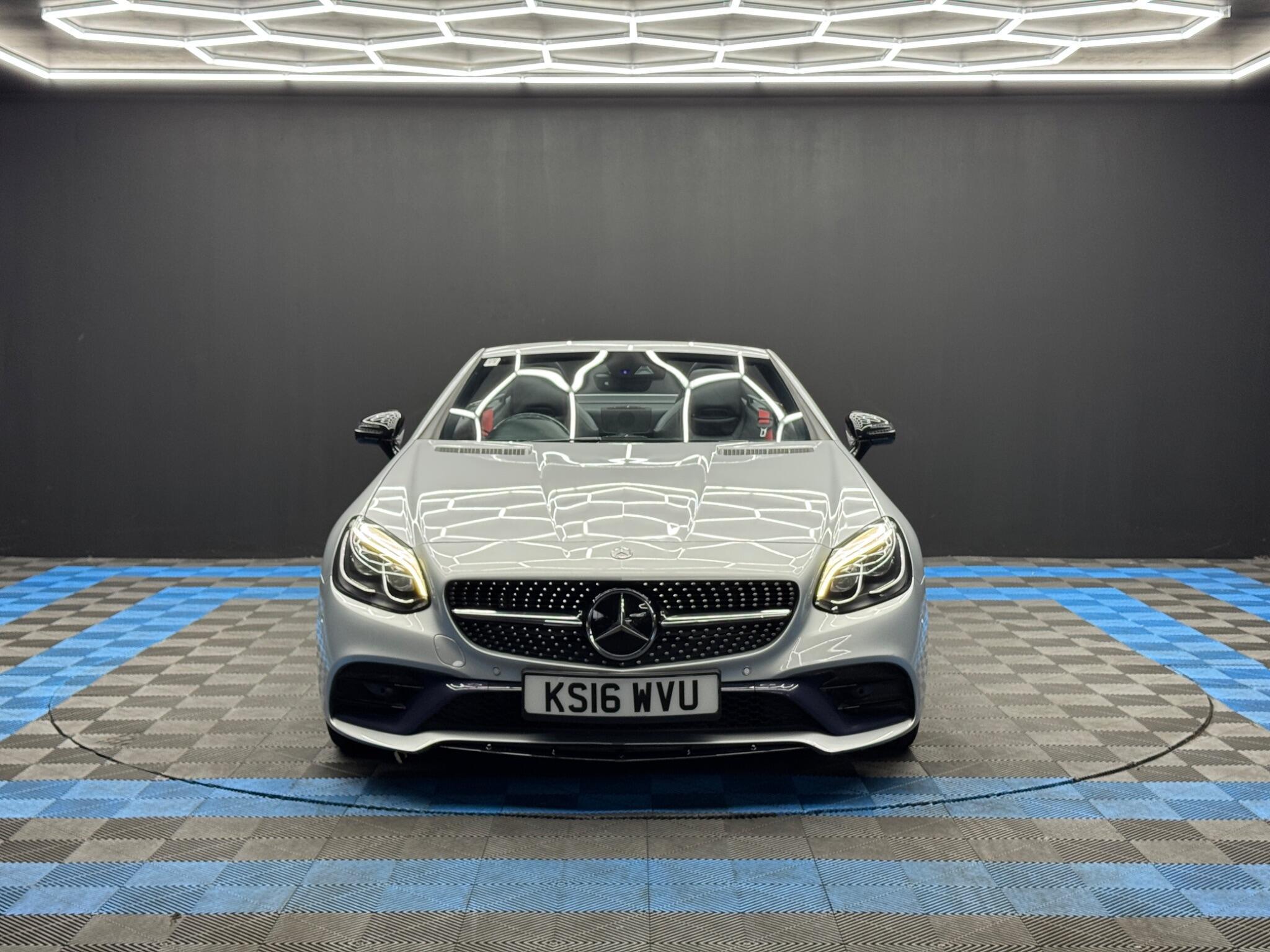 Mercedes SLC - Image 2