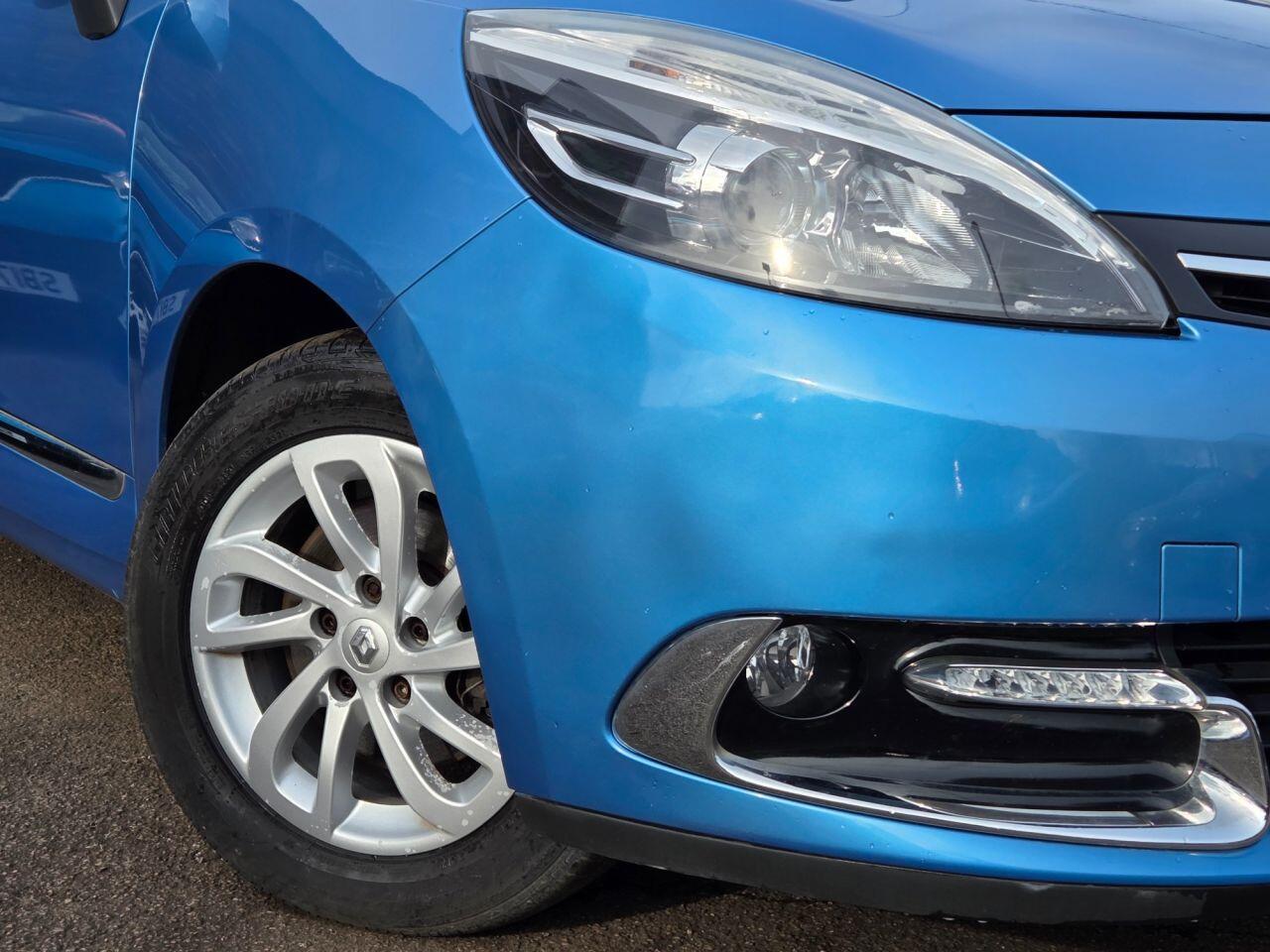 Renault Scenic - Image 8