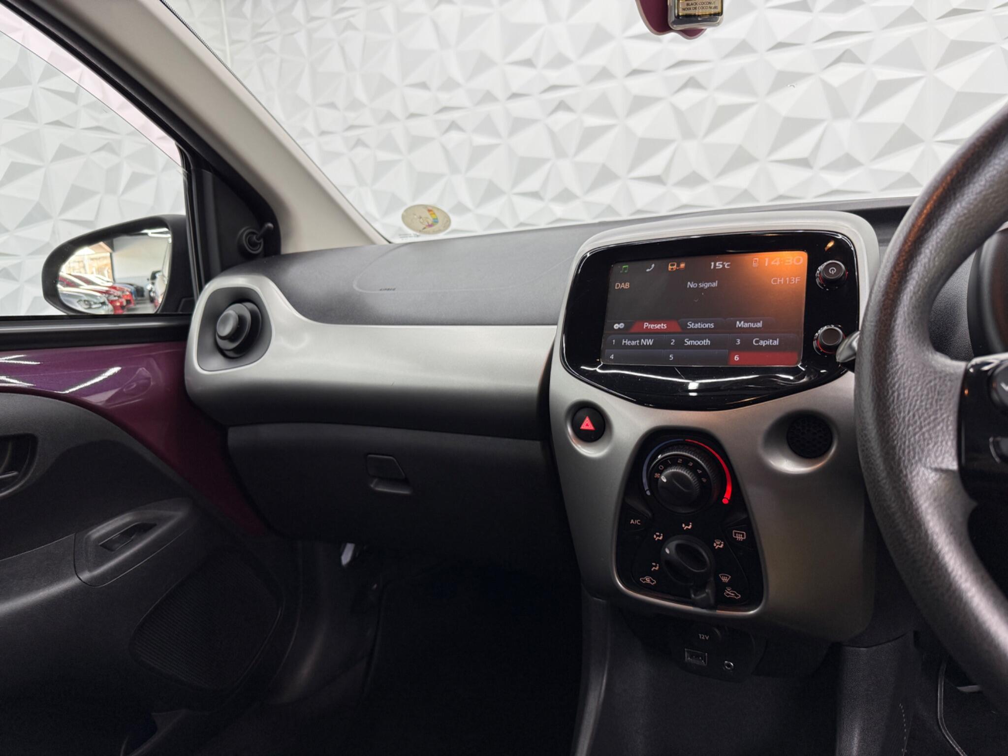 Peugeot 108 - Image 23