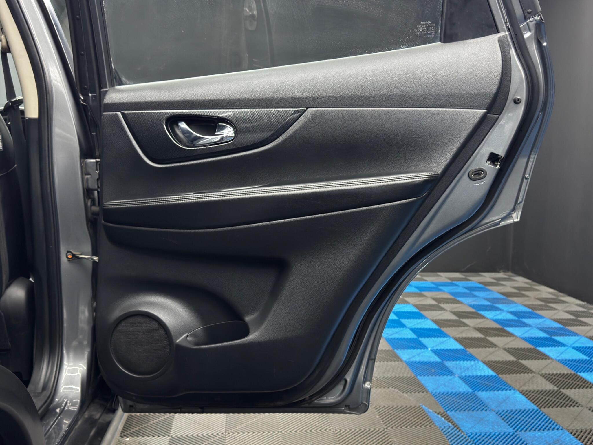 Nissan X-Trail - Image 42