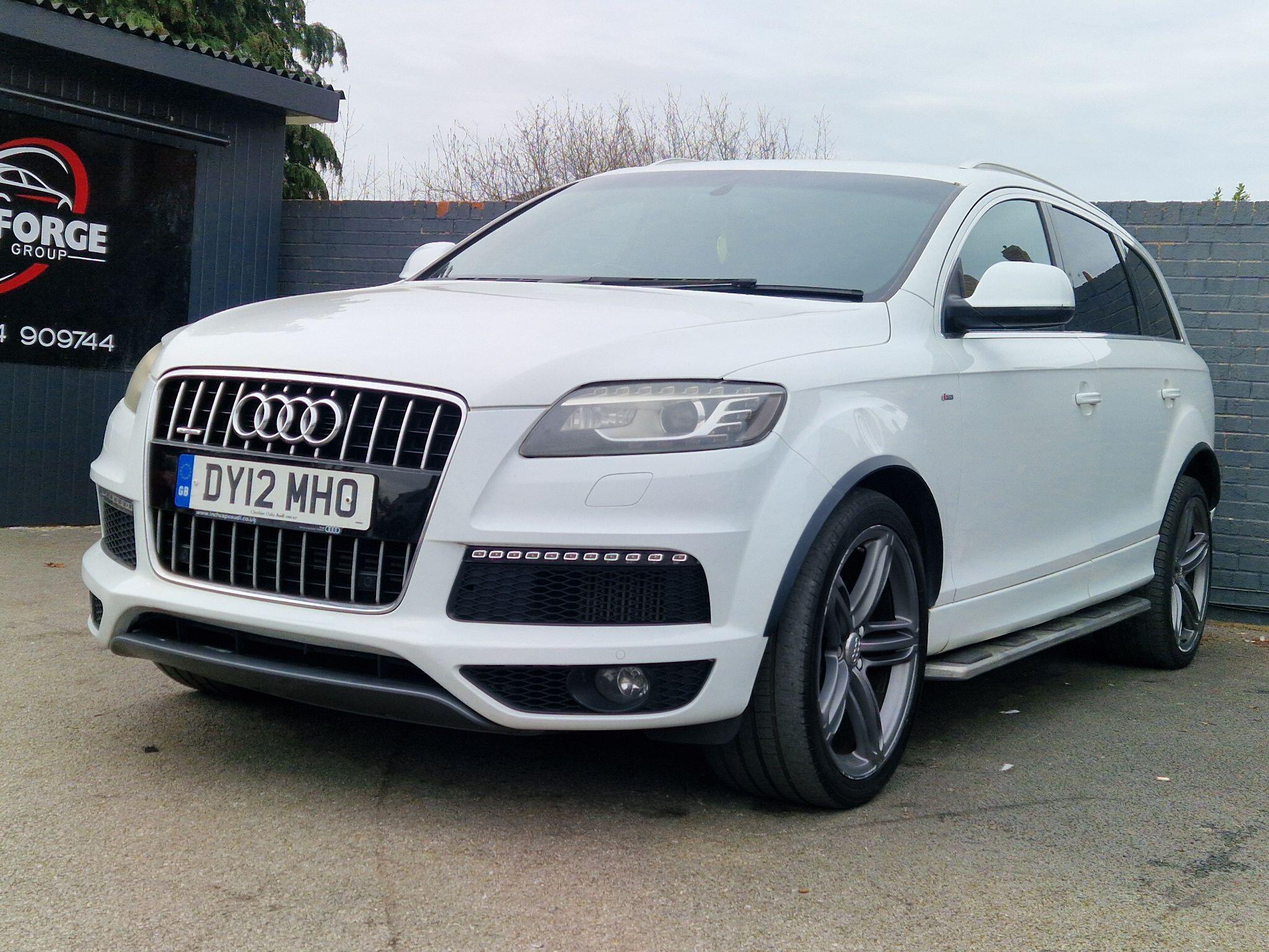 Audi Q7 - Image 9
