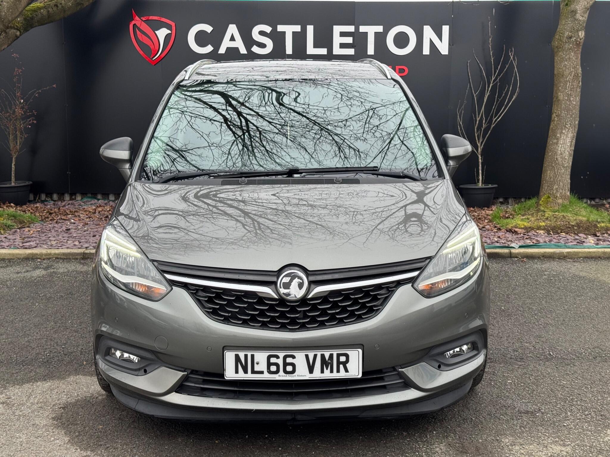 Vauxhall Zafira Tourer - Image 4