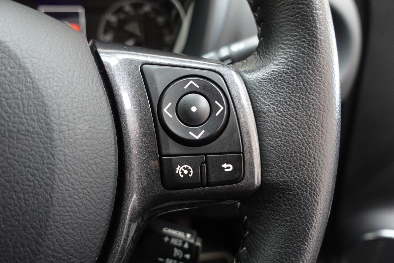 Toyota Yaris - Image 30