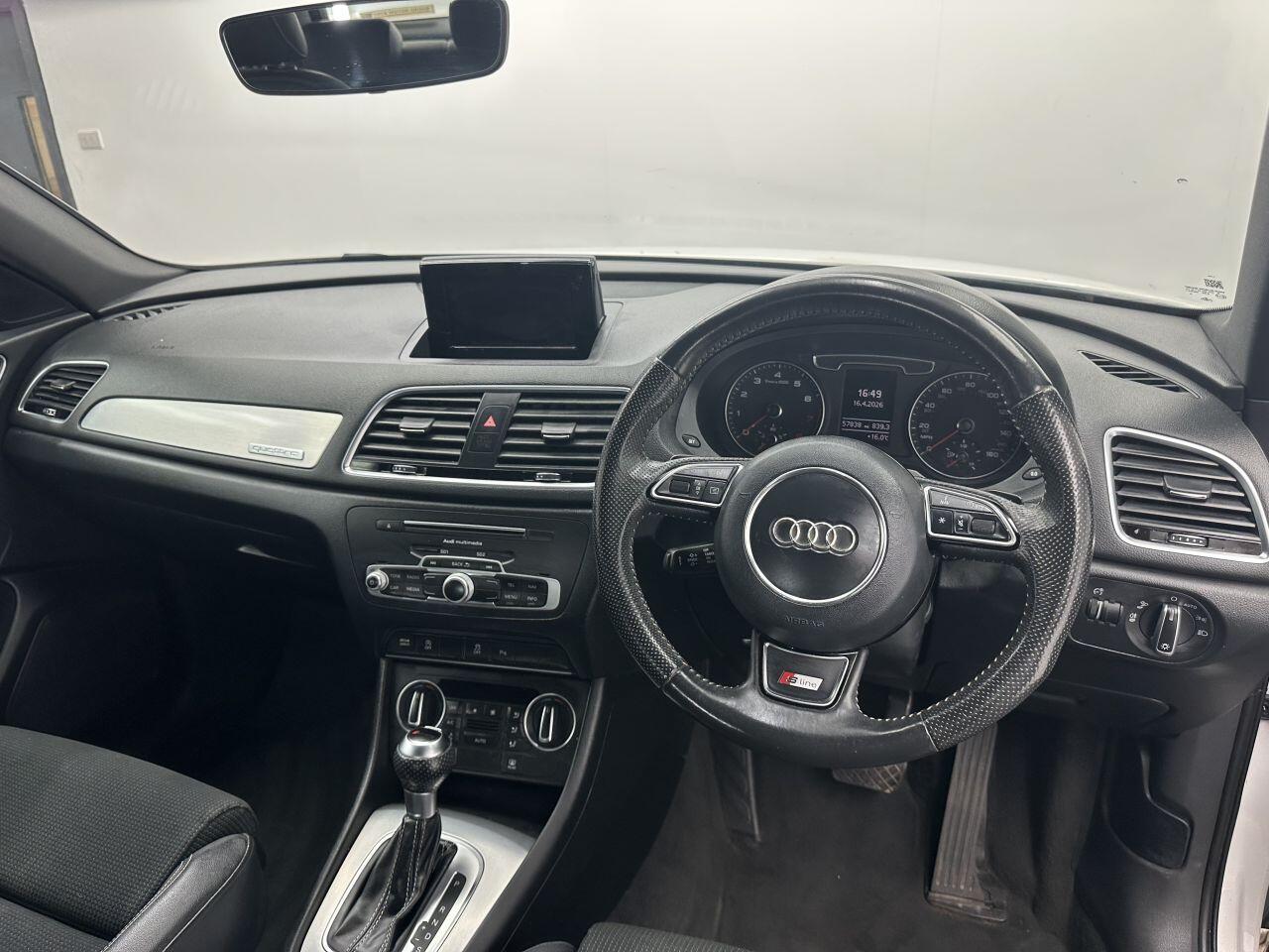 Audi Q3 - Image 18