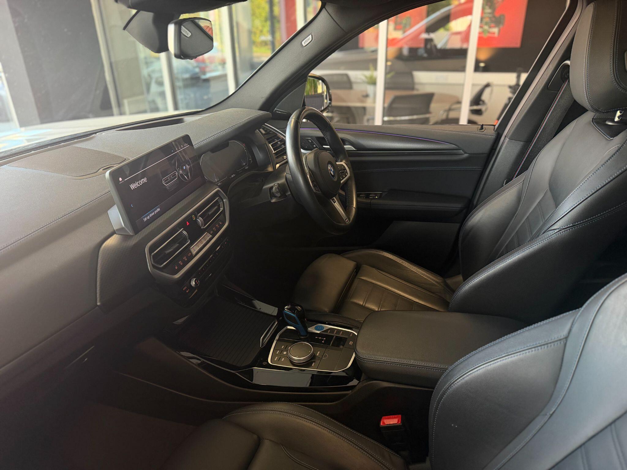 BMW iX3 - Image 11