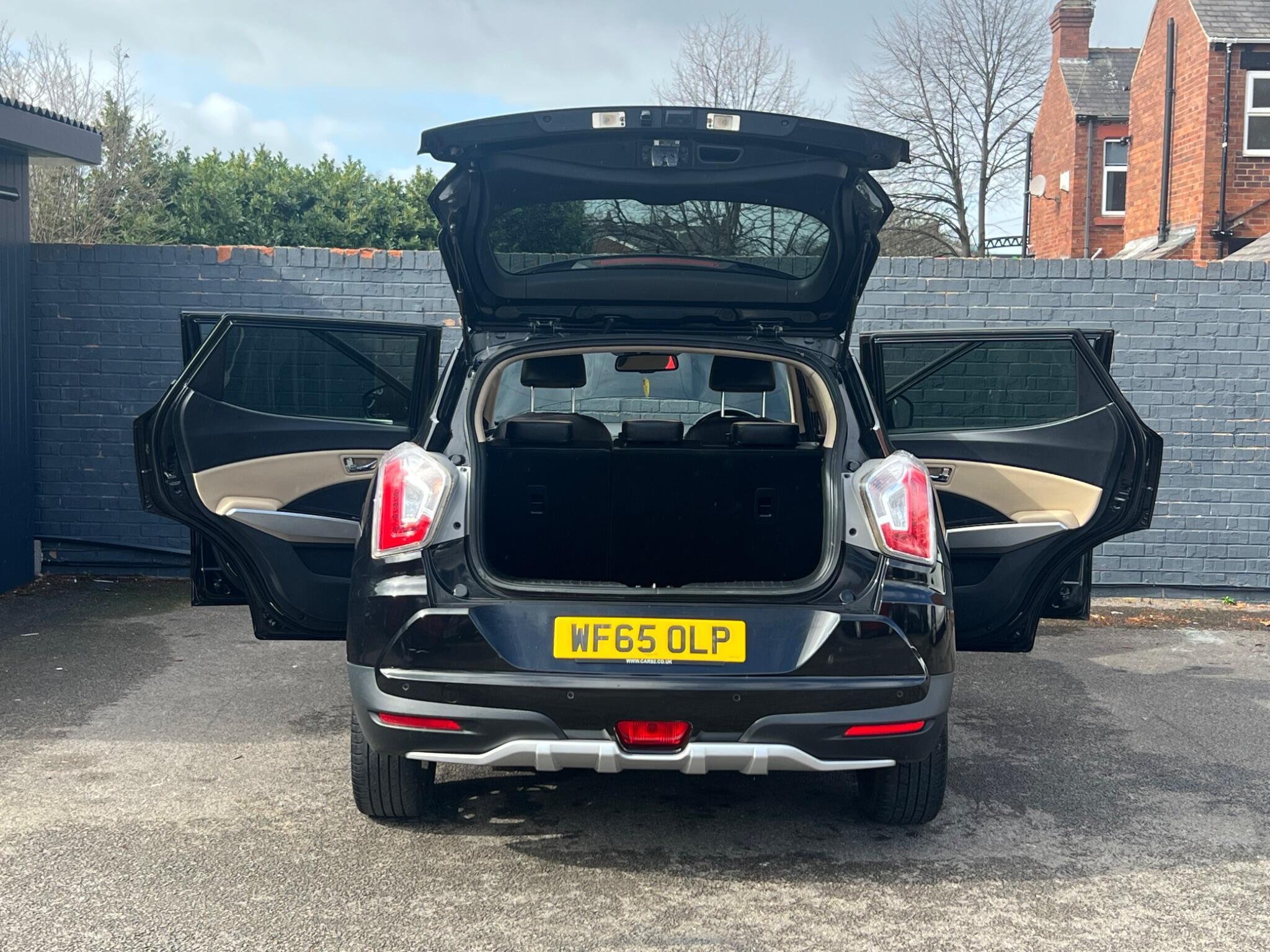 Ssangyong Tivoli - Image 19