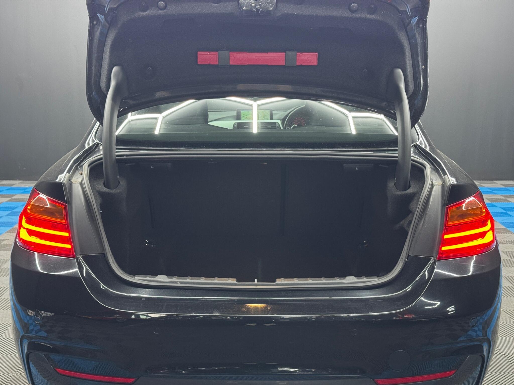 BMW 4 Series - Image 40