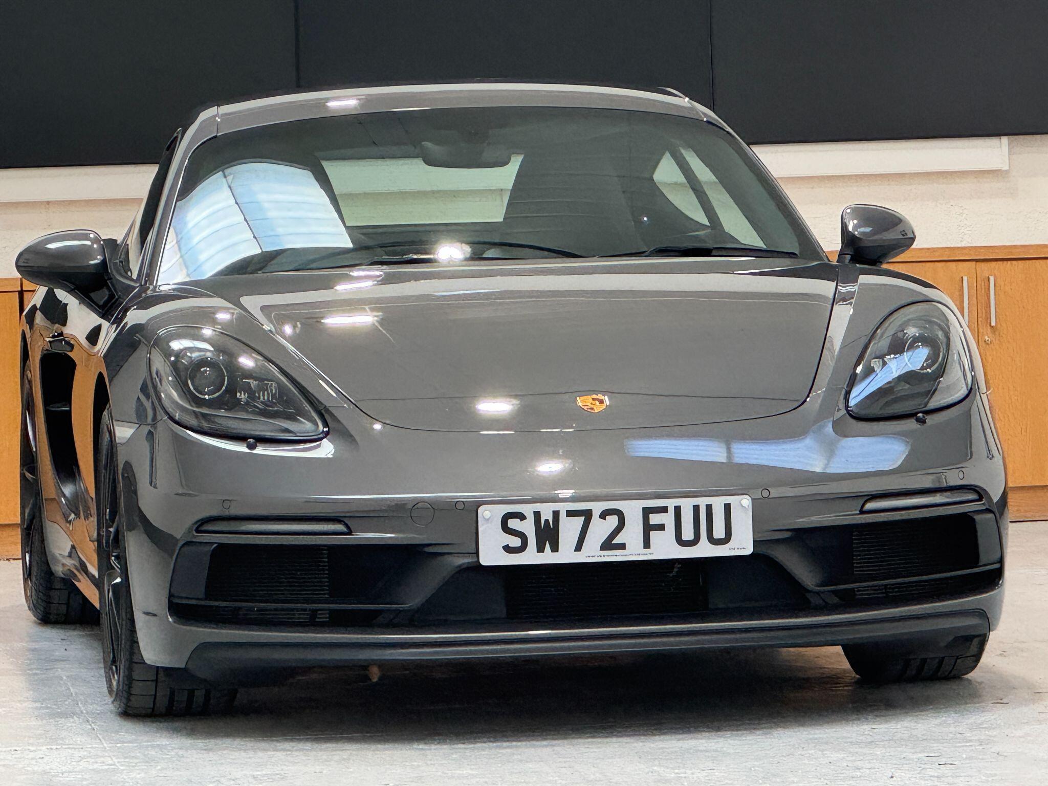 Porsche 718 Cayman - Image 7