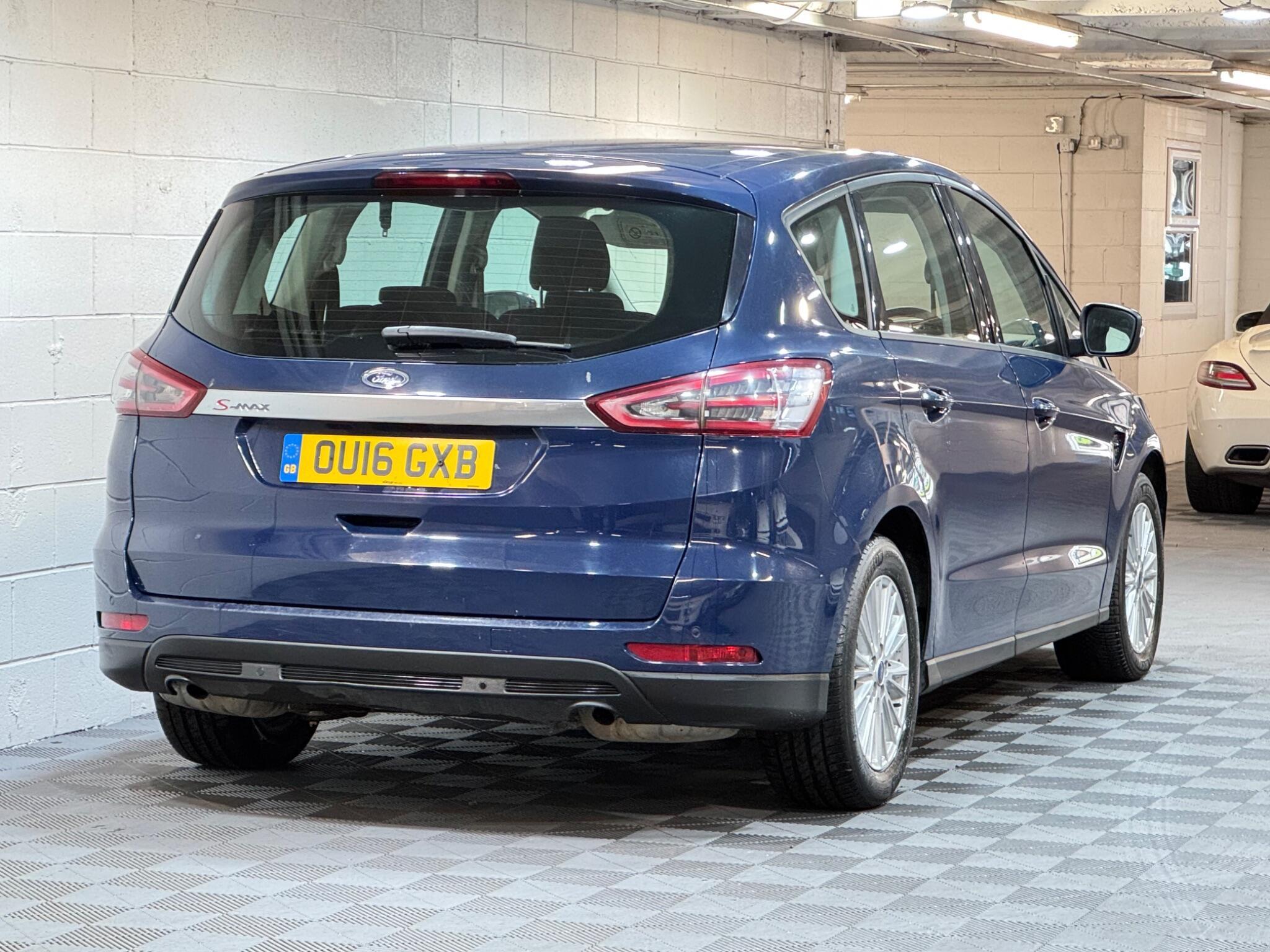 Ford S-MAX - Image 4