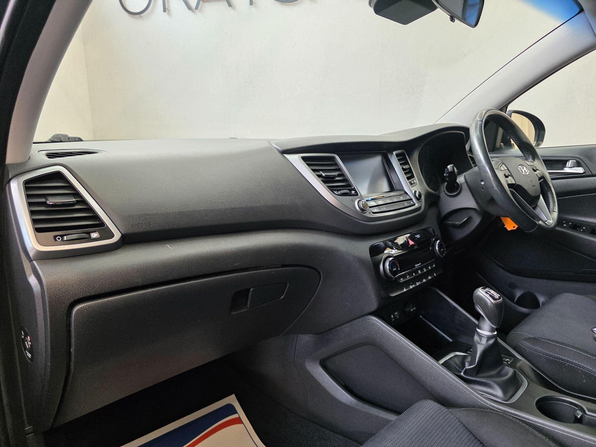 Hyundai Tucson - Image 15