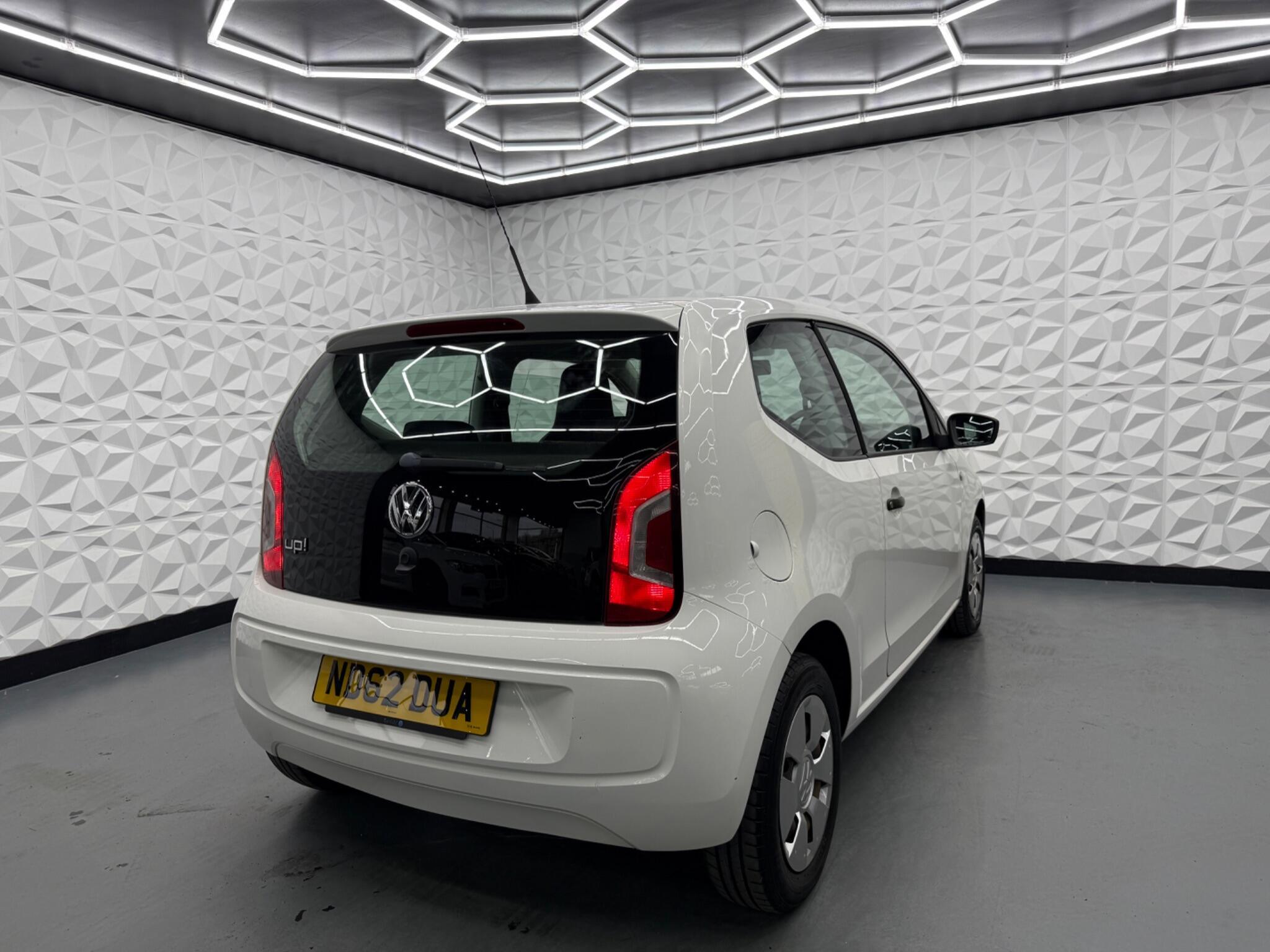Volkswagen up! - Image 10