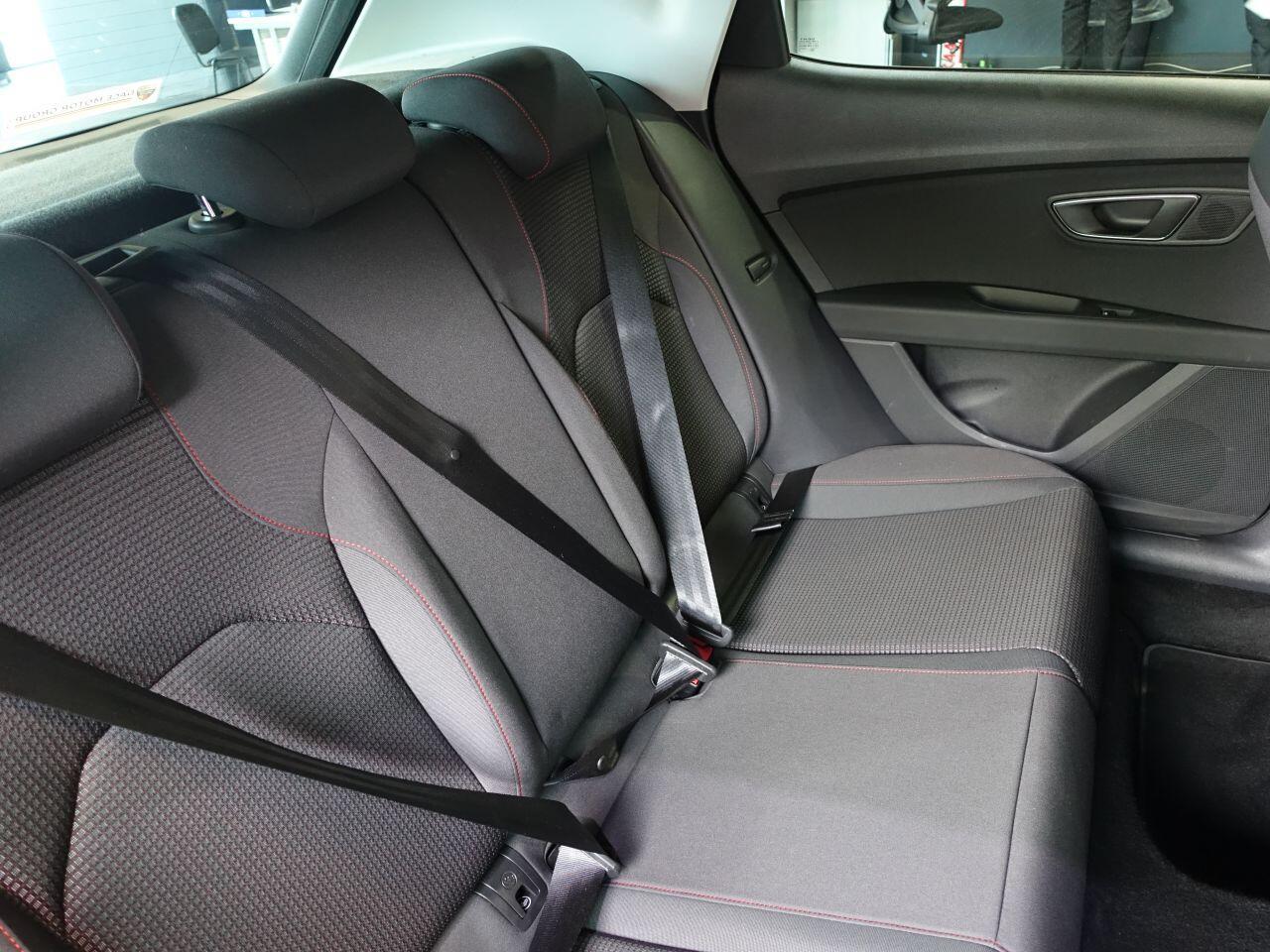SEAT Leon - Image 14