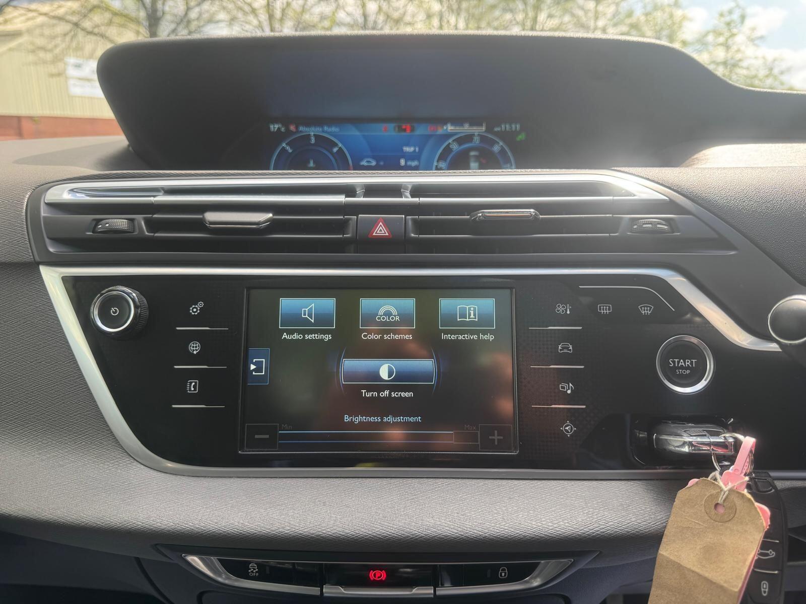 Citroen C4 Picasso - Image 34