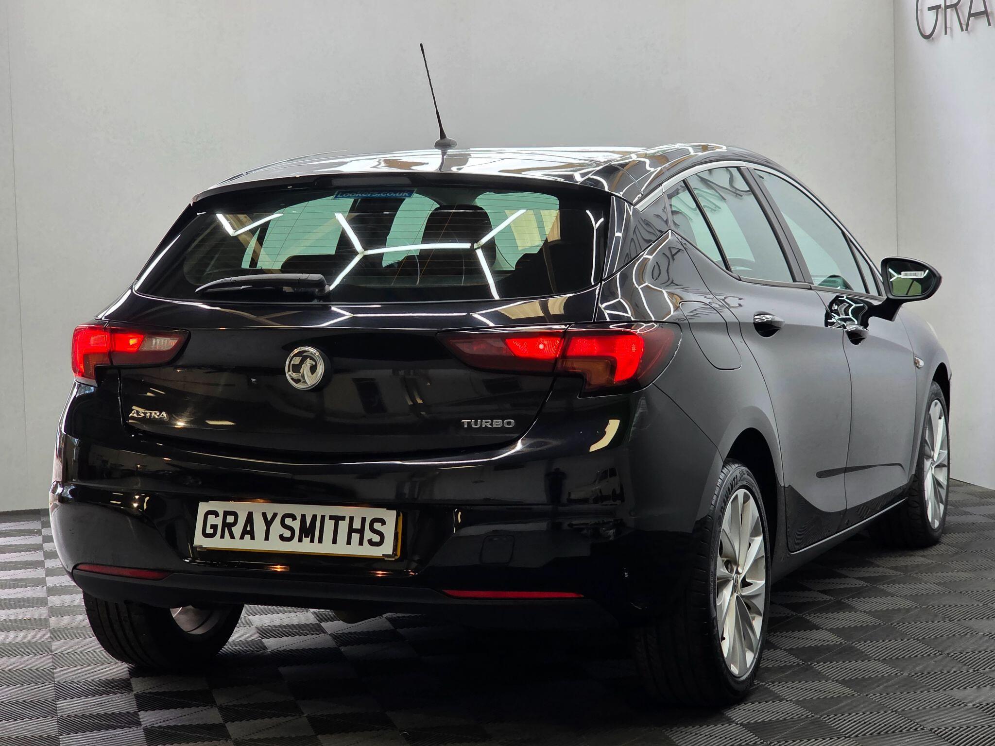 Vauxhall Astra - Image 6