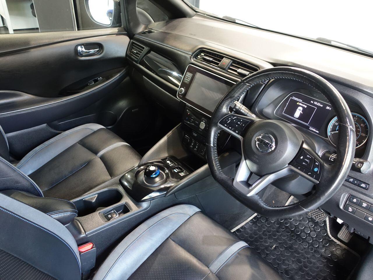 Nissan Leaf - Image 2