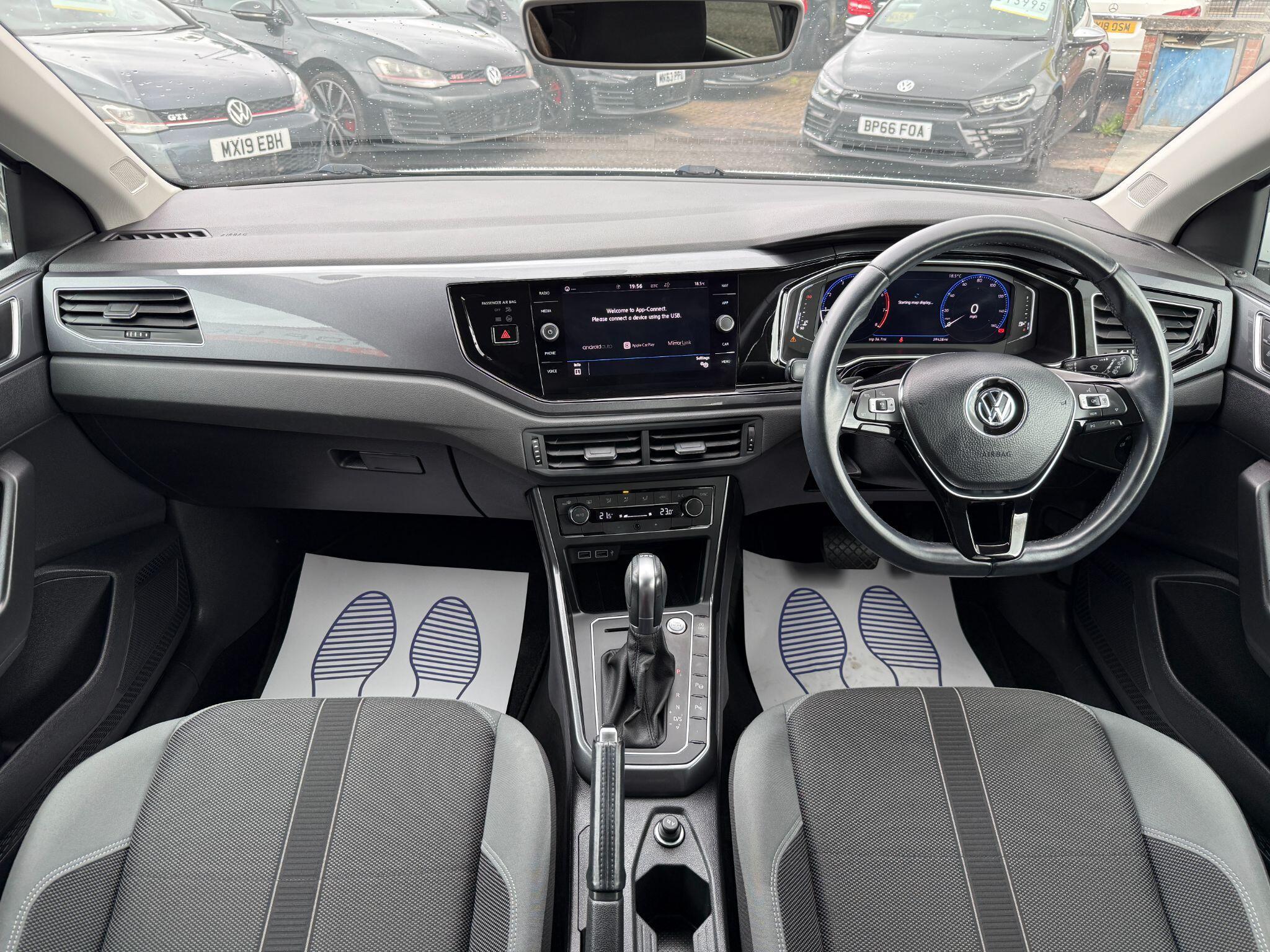 Volkswagen Polo - Image 3