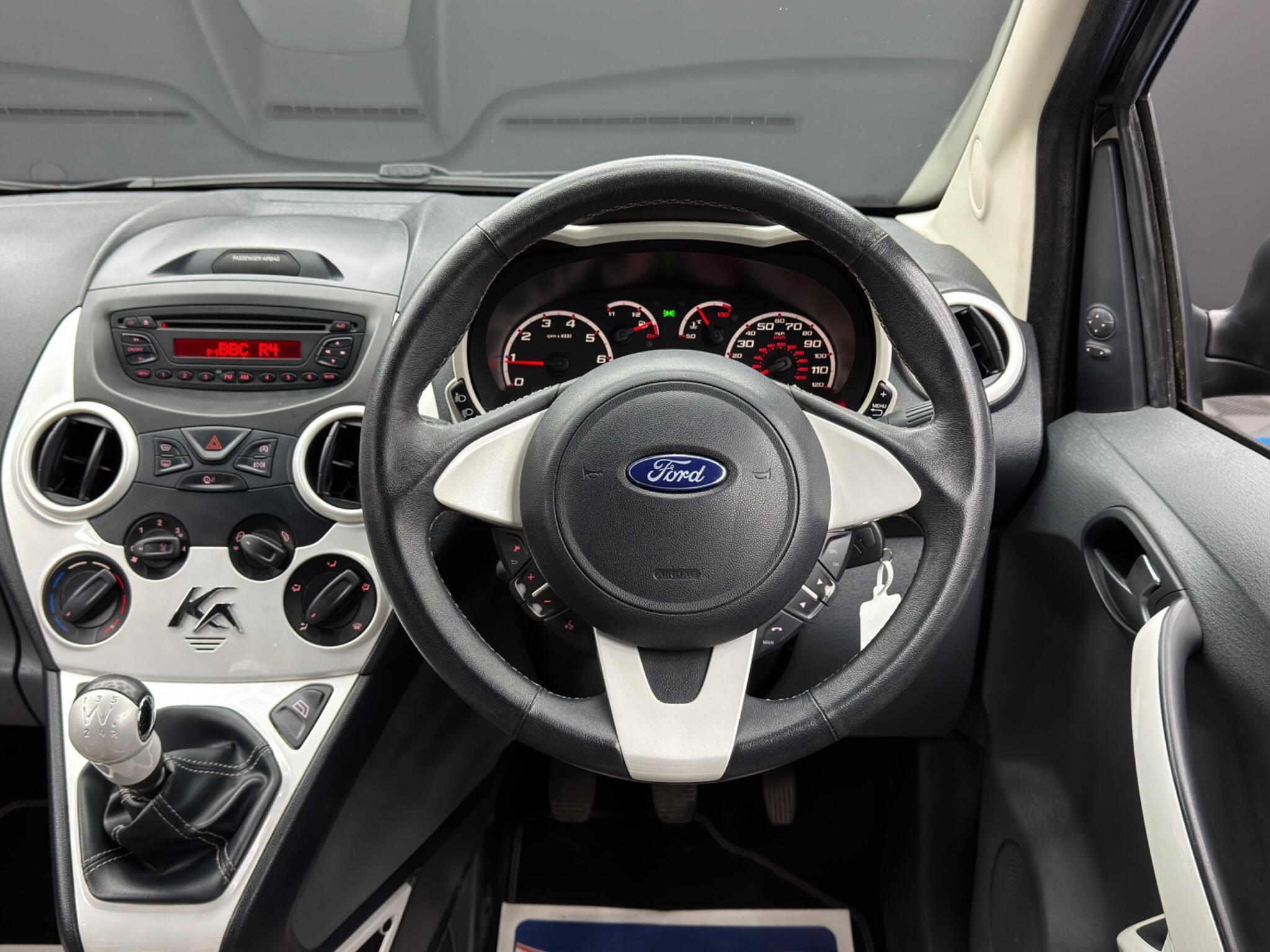 Ford KA - Image 17