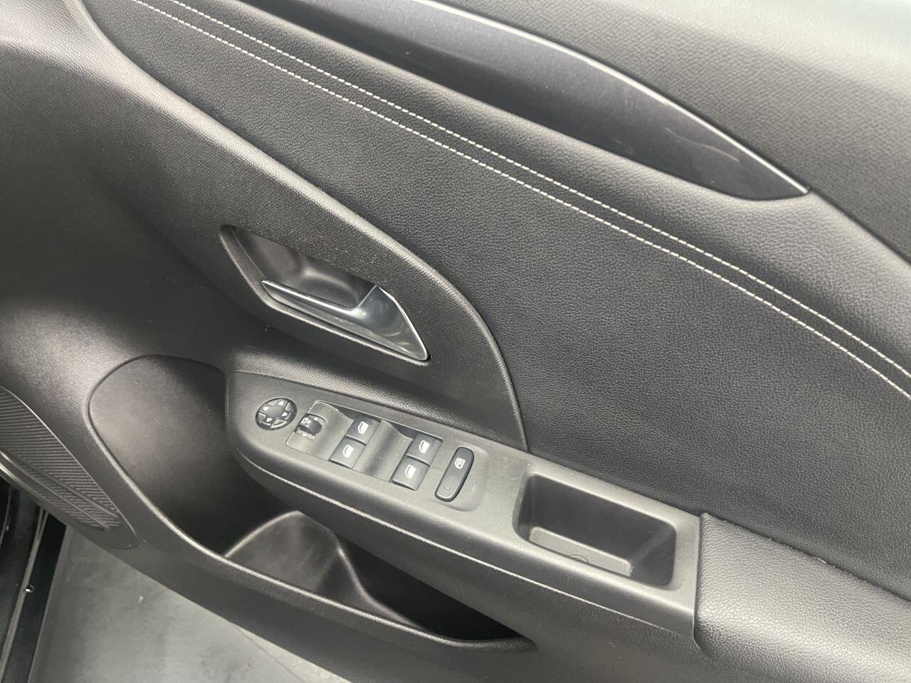 Vauxhall Corsa - Image 21