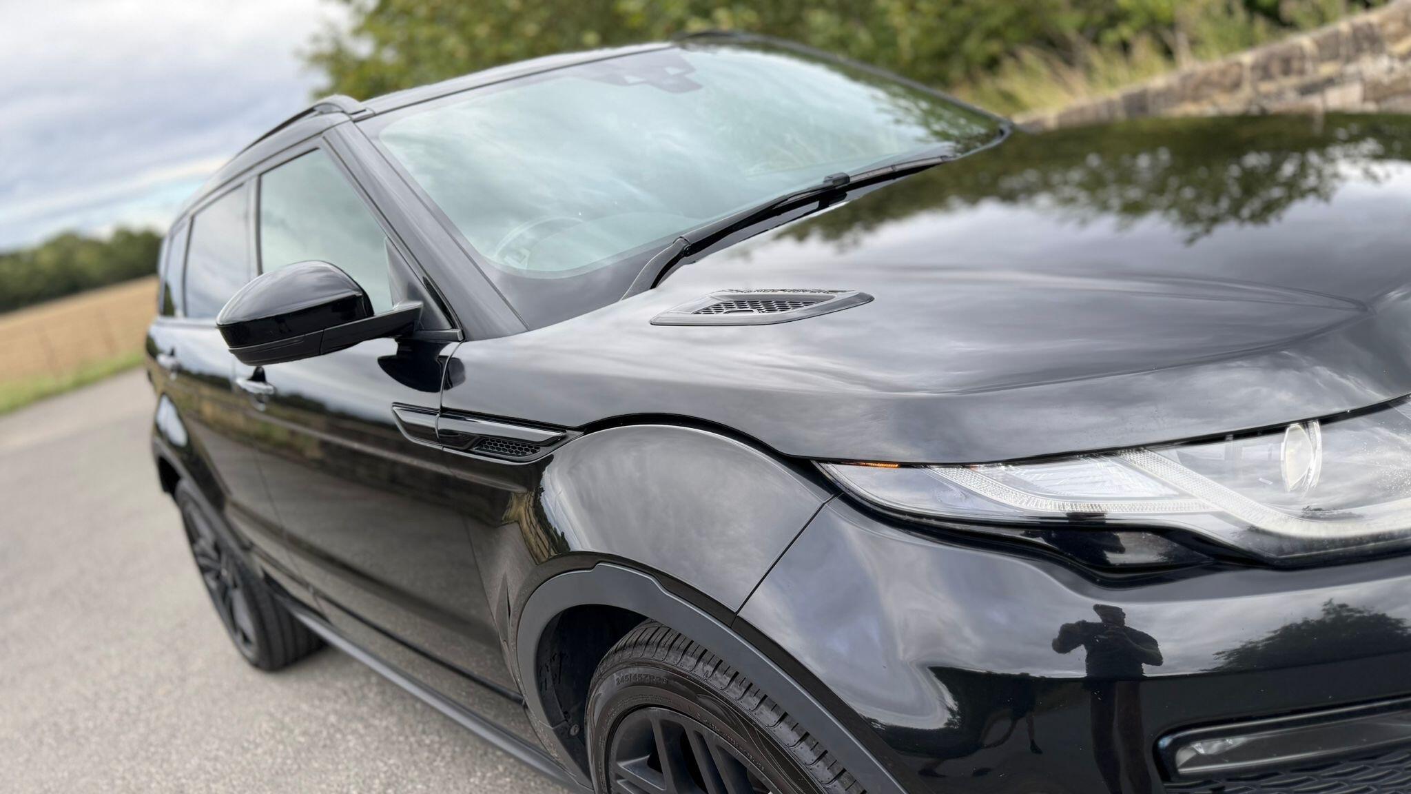 Land Rover Range Rover Evoque - Image 14