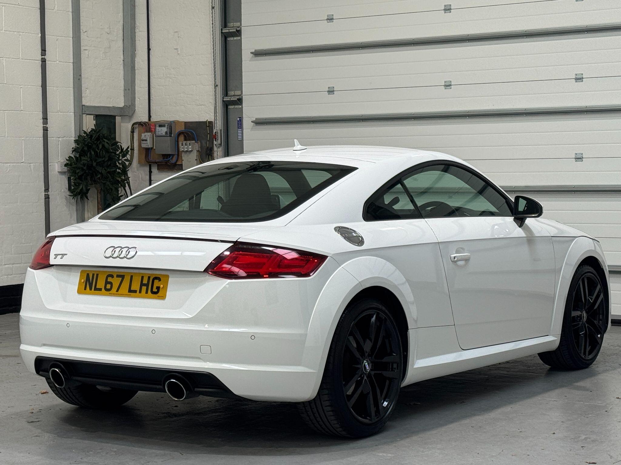Audi TT - Image 11