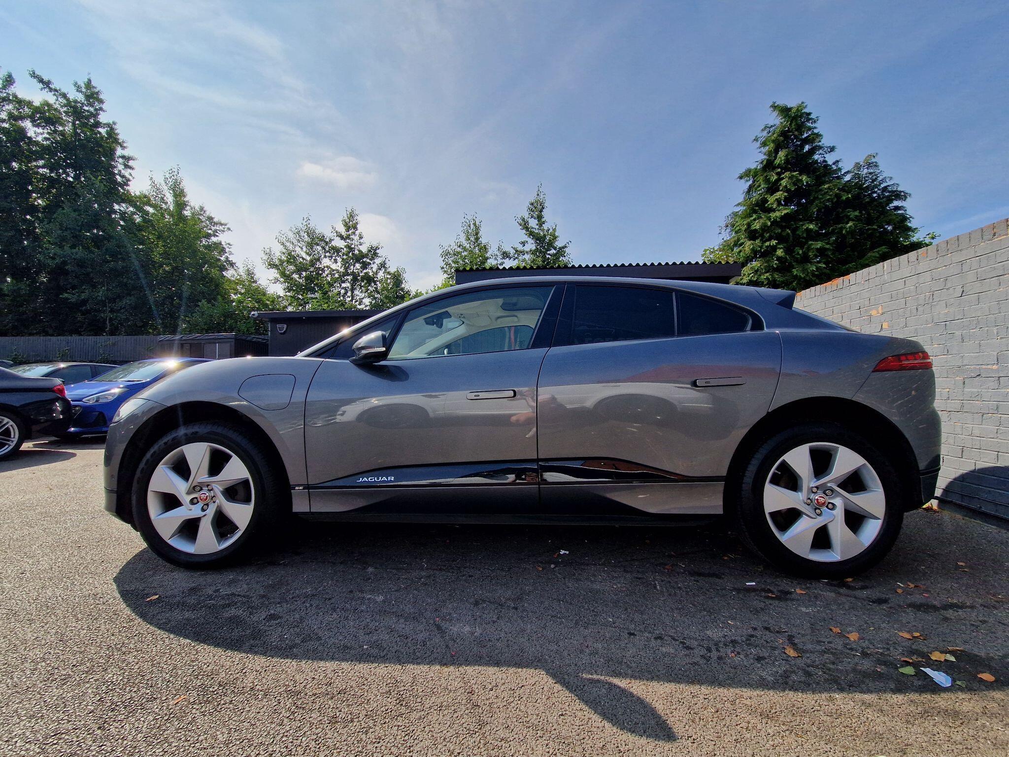 Jaguar I-Pace - Image 6