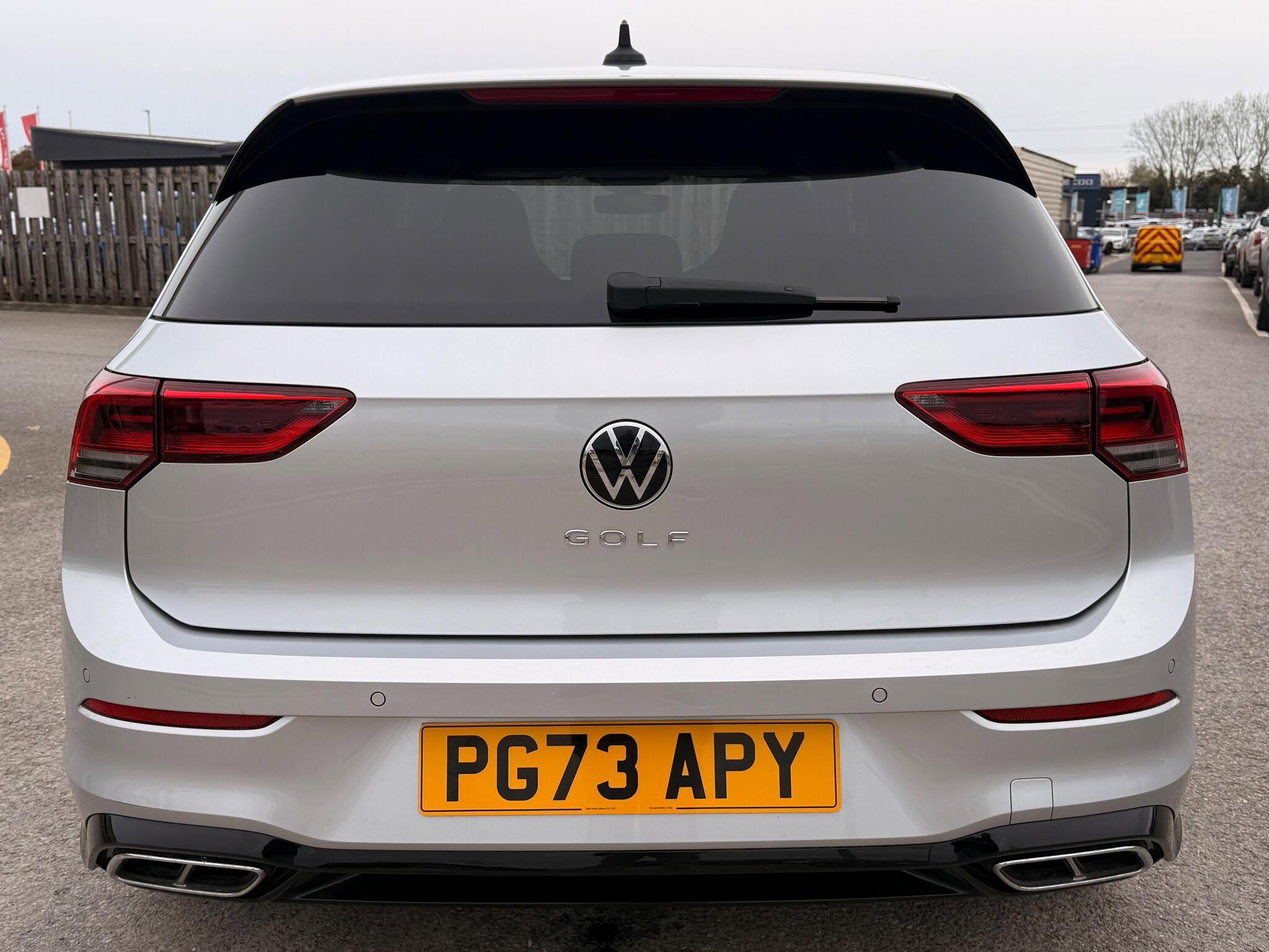 Volkswagen Golf - Image 5