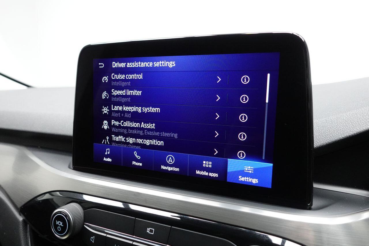 Ford Kuga - Image 26