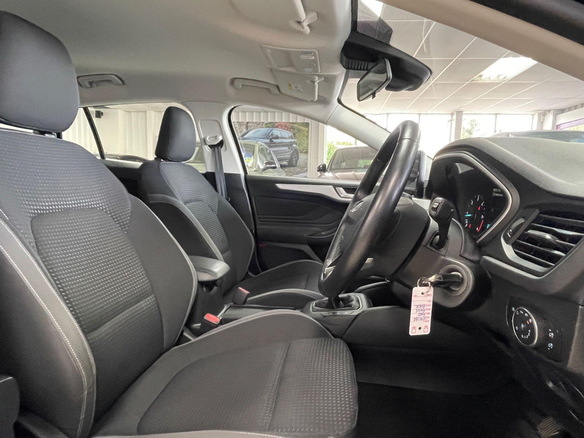 Ford Focus Diesel Estate - Image 25