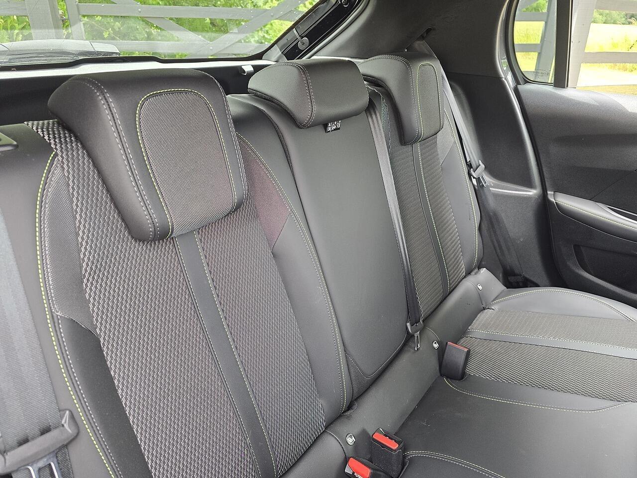 Peugeot 208 - Image 12