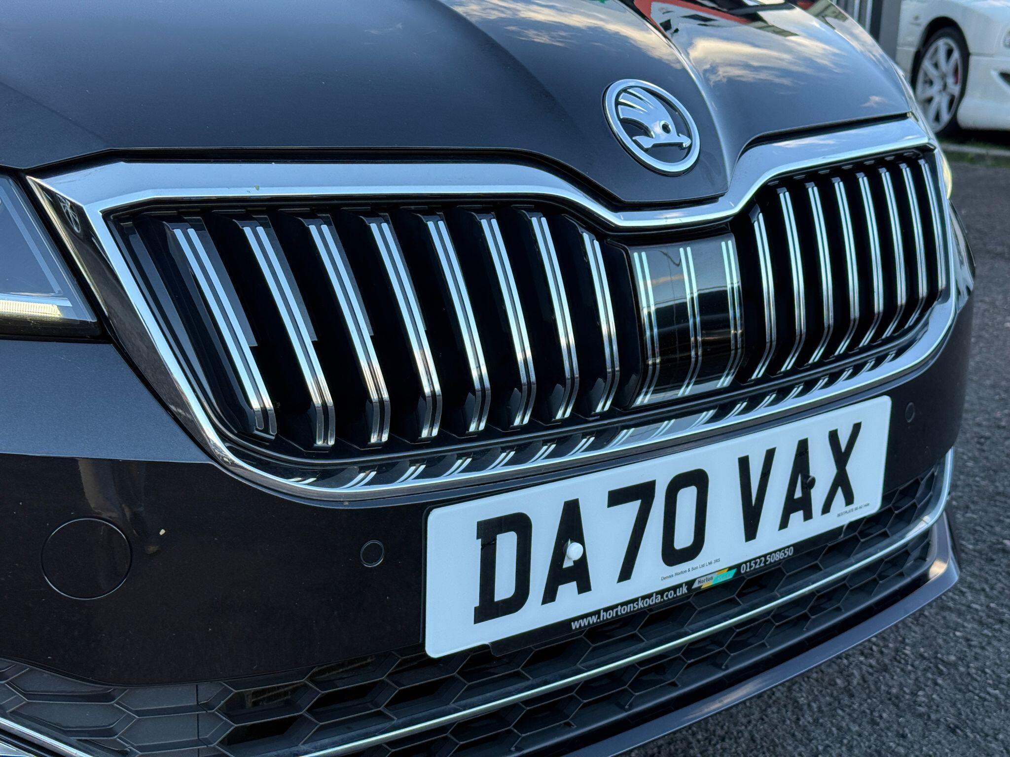 Skoda Superb - Image 11