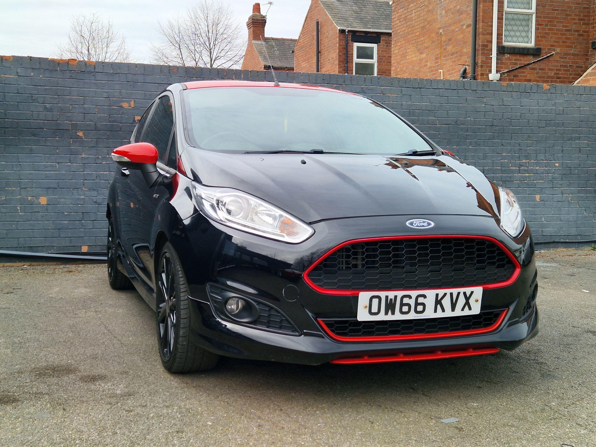 Ford Fiesta - Image 12