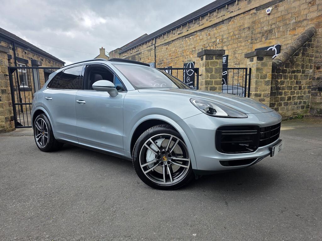 Porsche Cayenne - Image 14