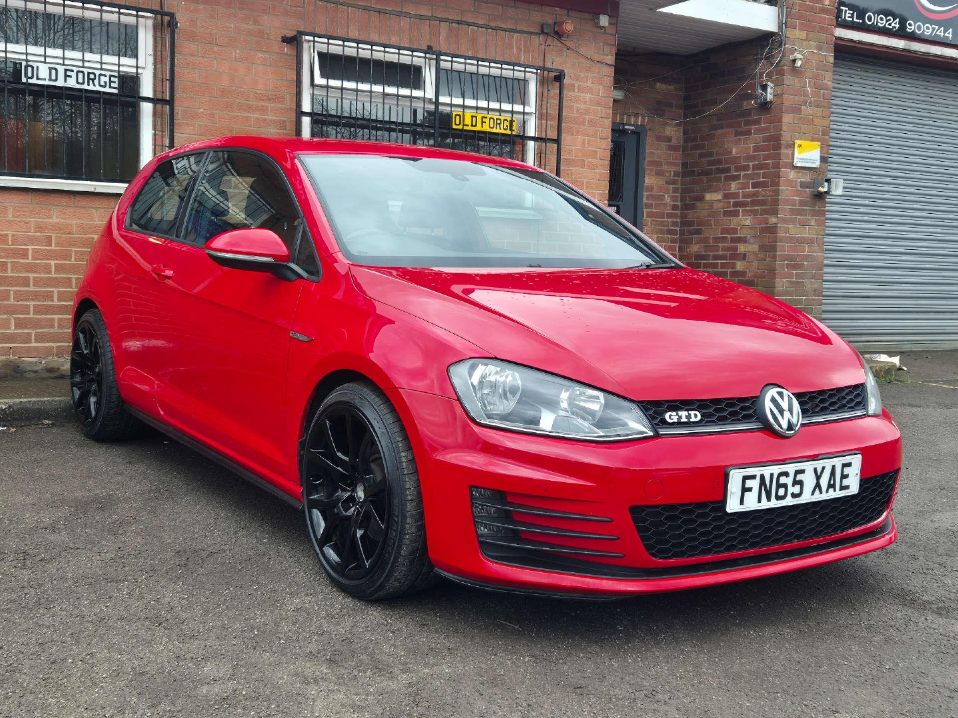 Volkswagen Golf - Image 15