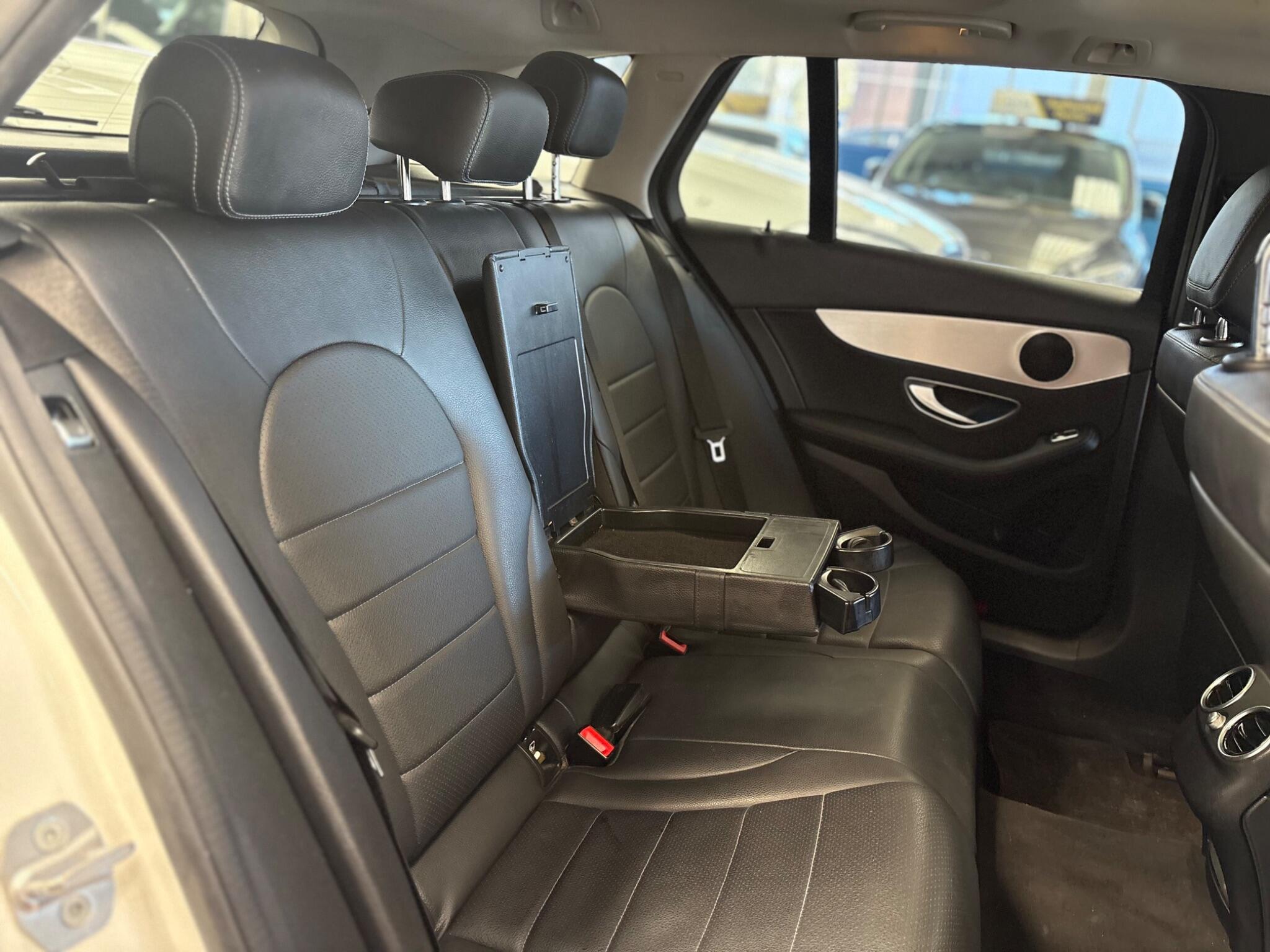 Mercedes C Class - Image 21