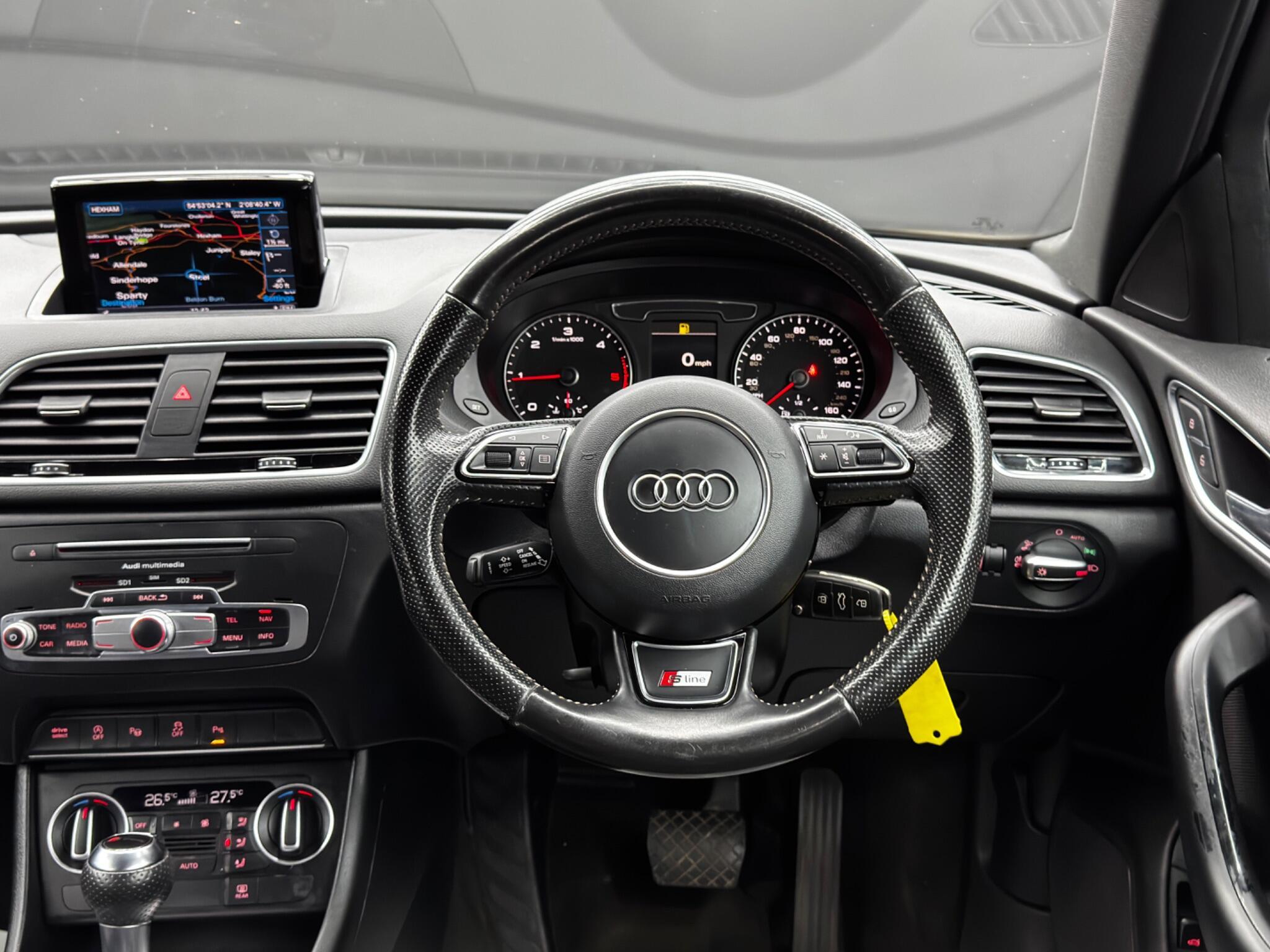Audi Q3 - Image 18
