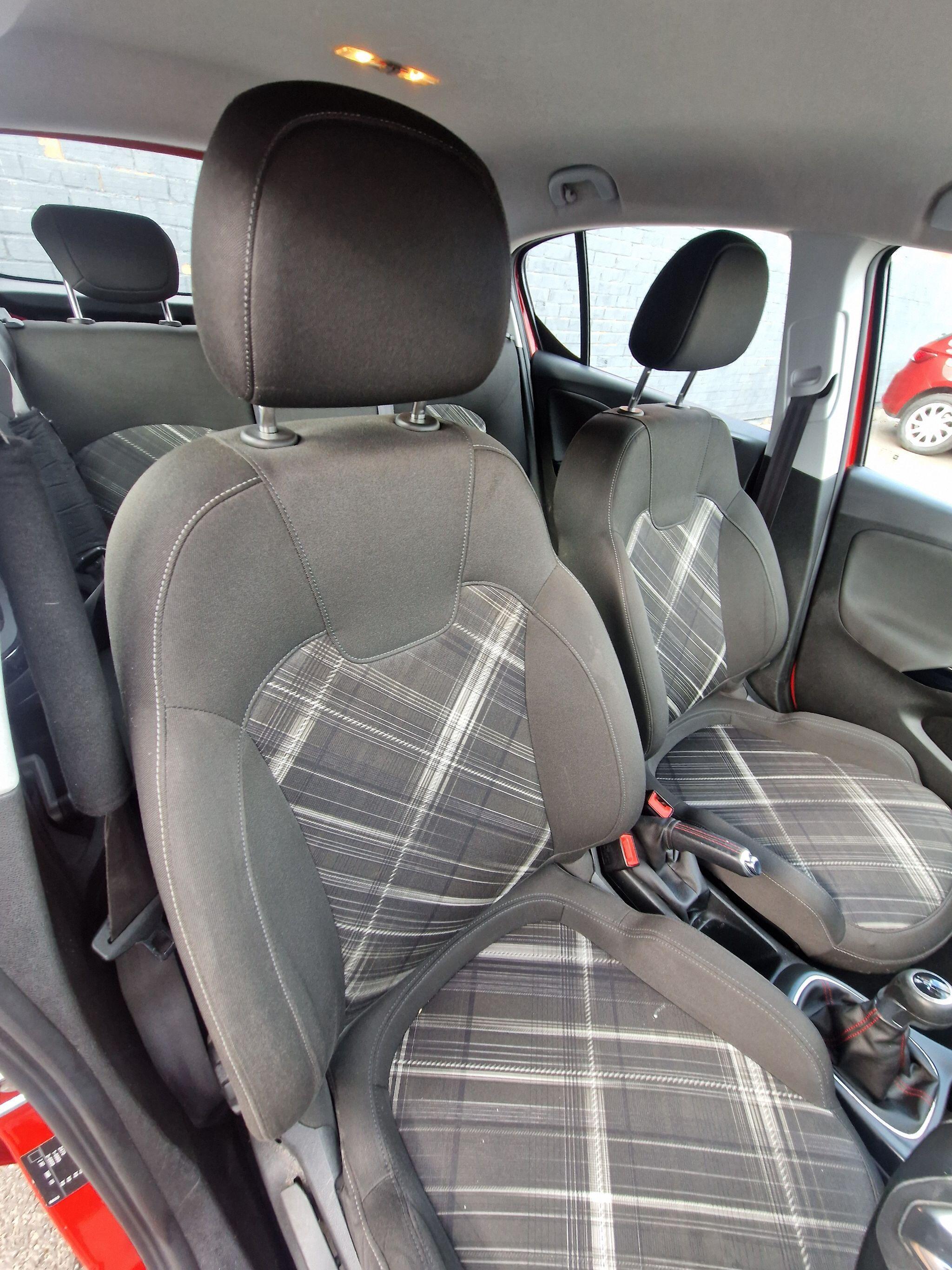 Vauxhall Corsa - Image 29