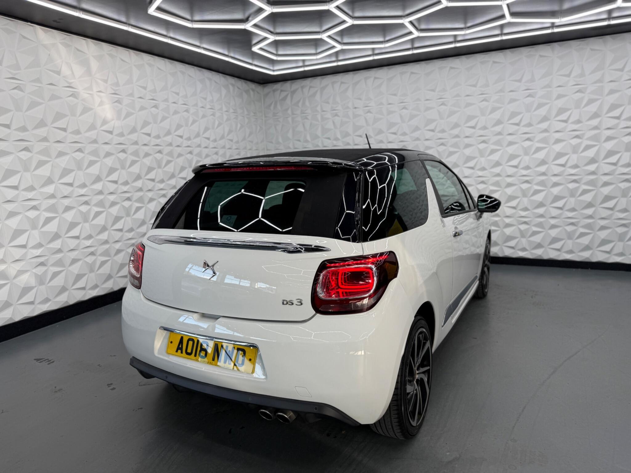 DS AUTOMOBILES DS 3 CABRIO - Image 13
