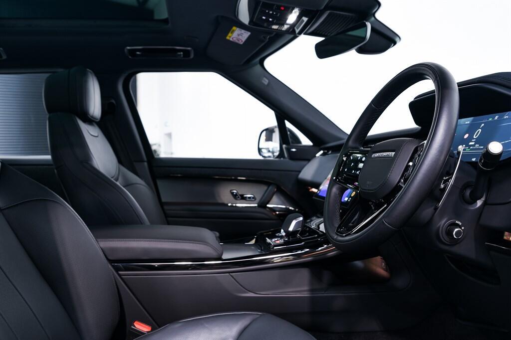 Land Rover RANGE ROVER SPORT - Image 12