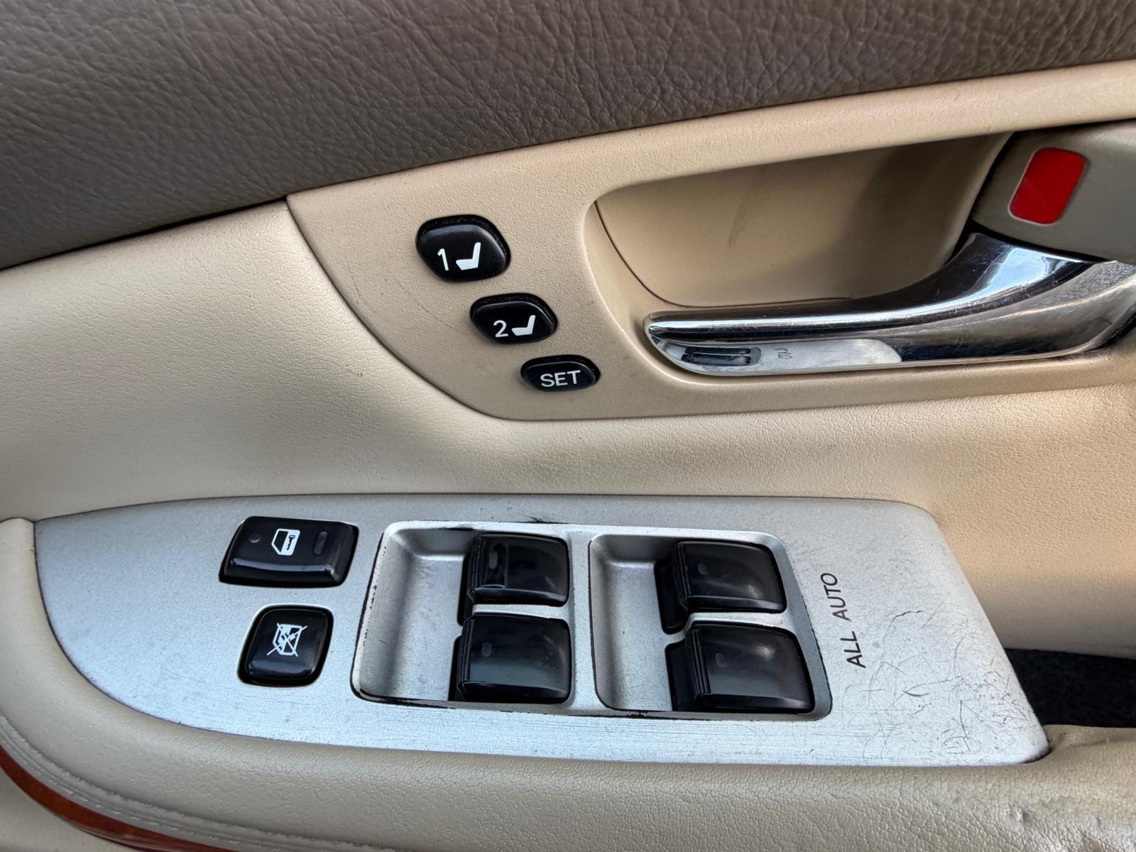 Lexus RX - Image 9