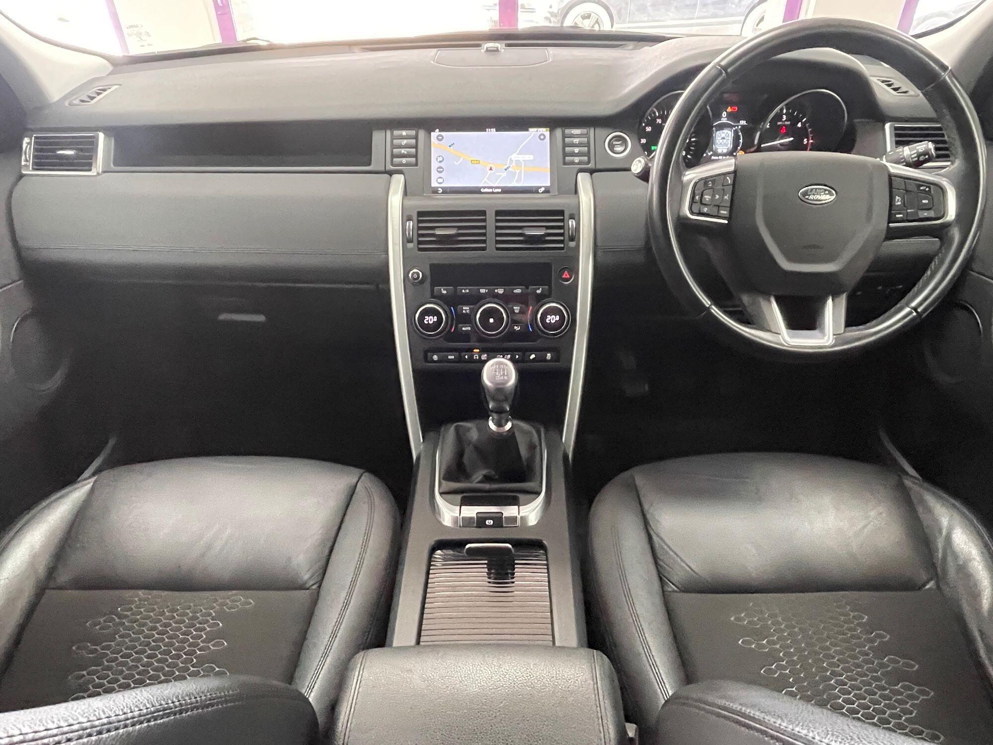 Land Rover DISCOVERY SPORT - Image 2