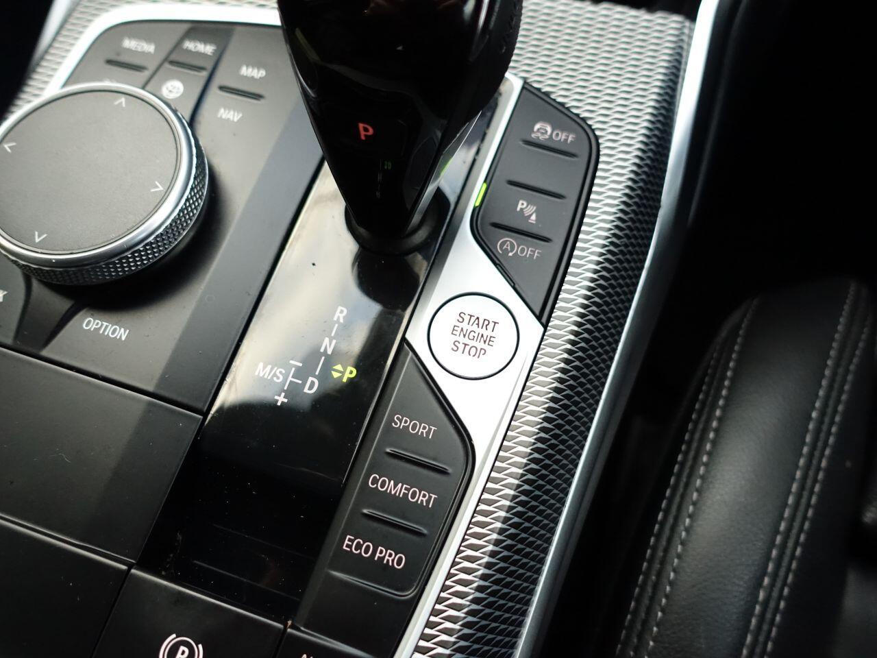 BMW 3 Series - Image 24