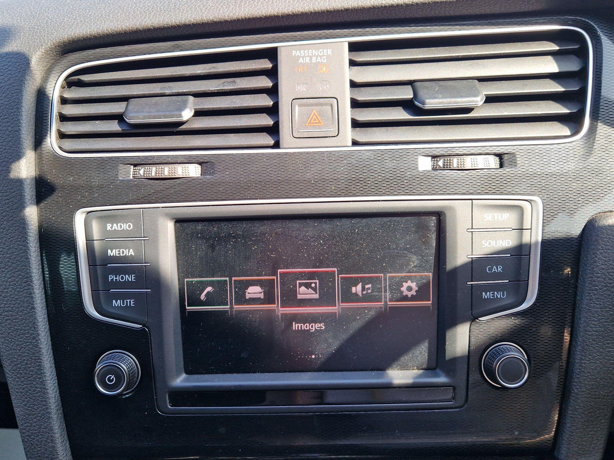 Volkswagen Golf - Image 43