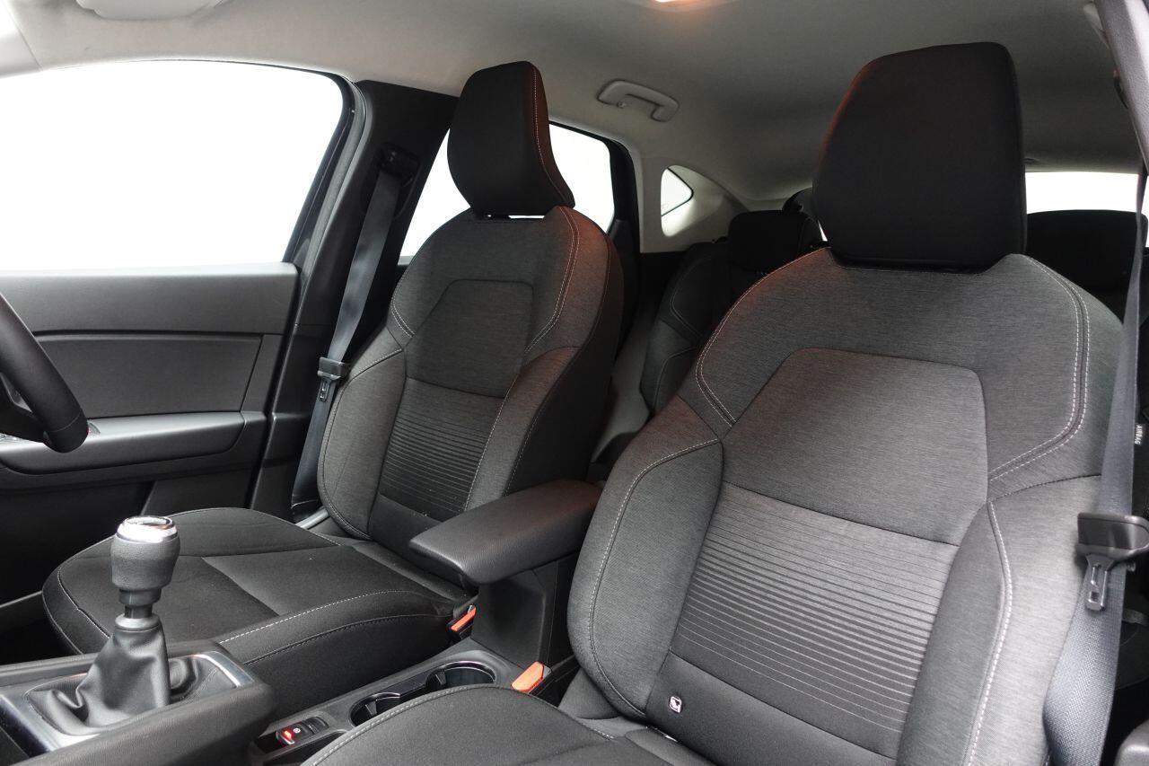 Renault Captur - Image 17