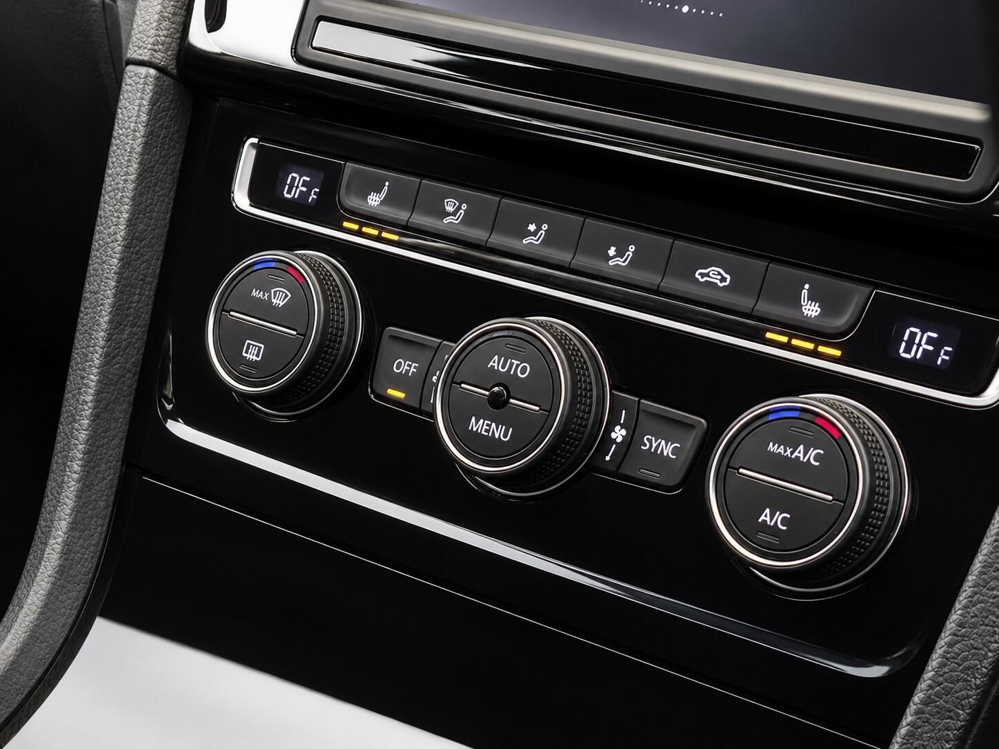 Volkswagen Golf - Image 39