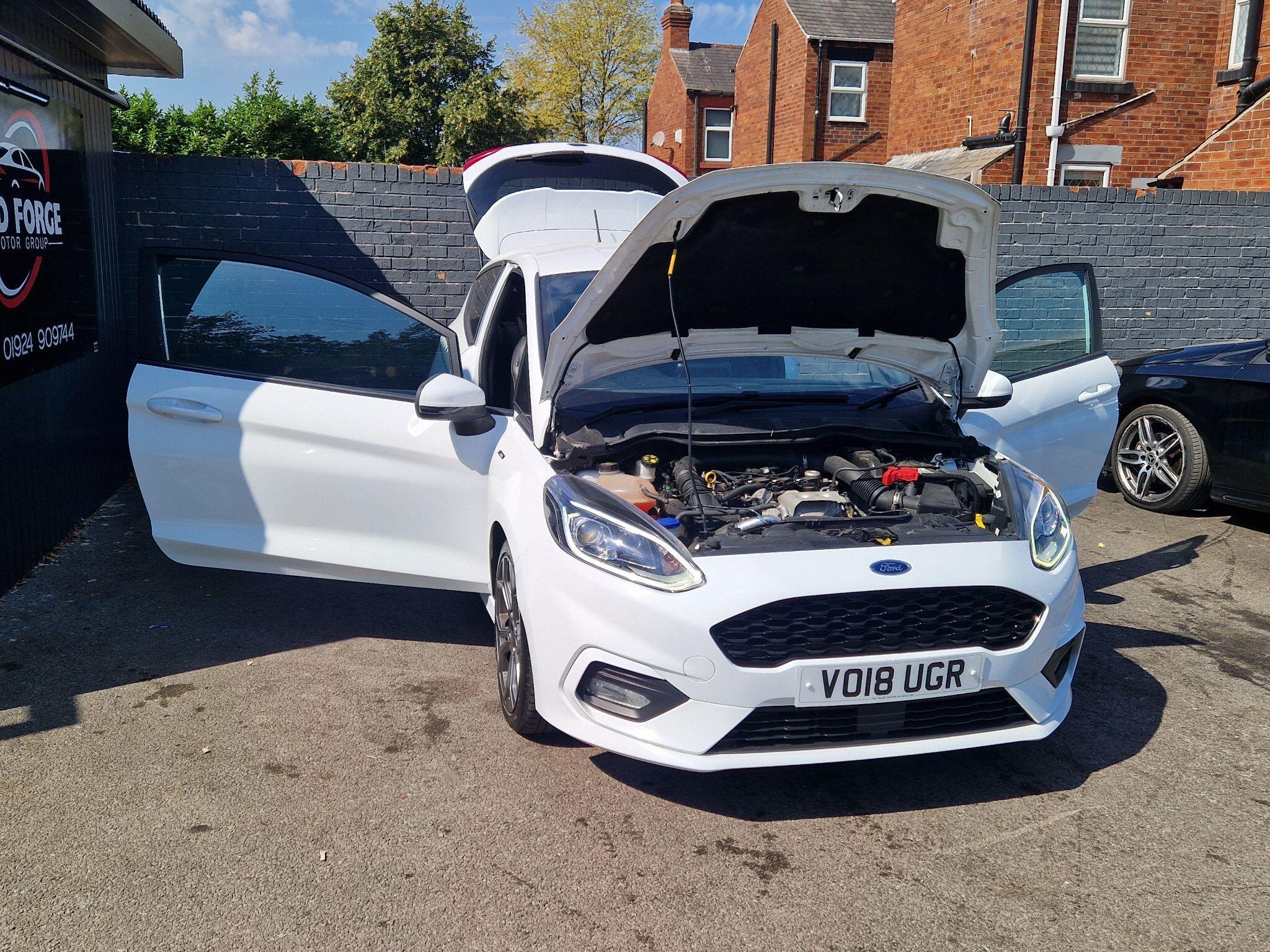 Ford Fiesta - Image 12