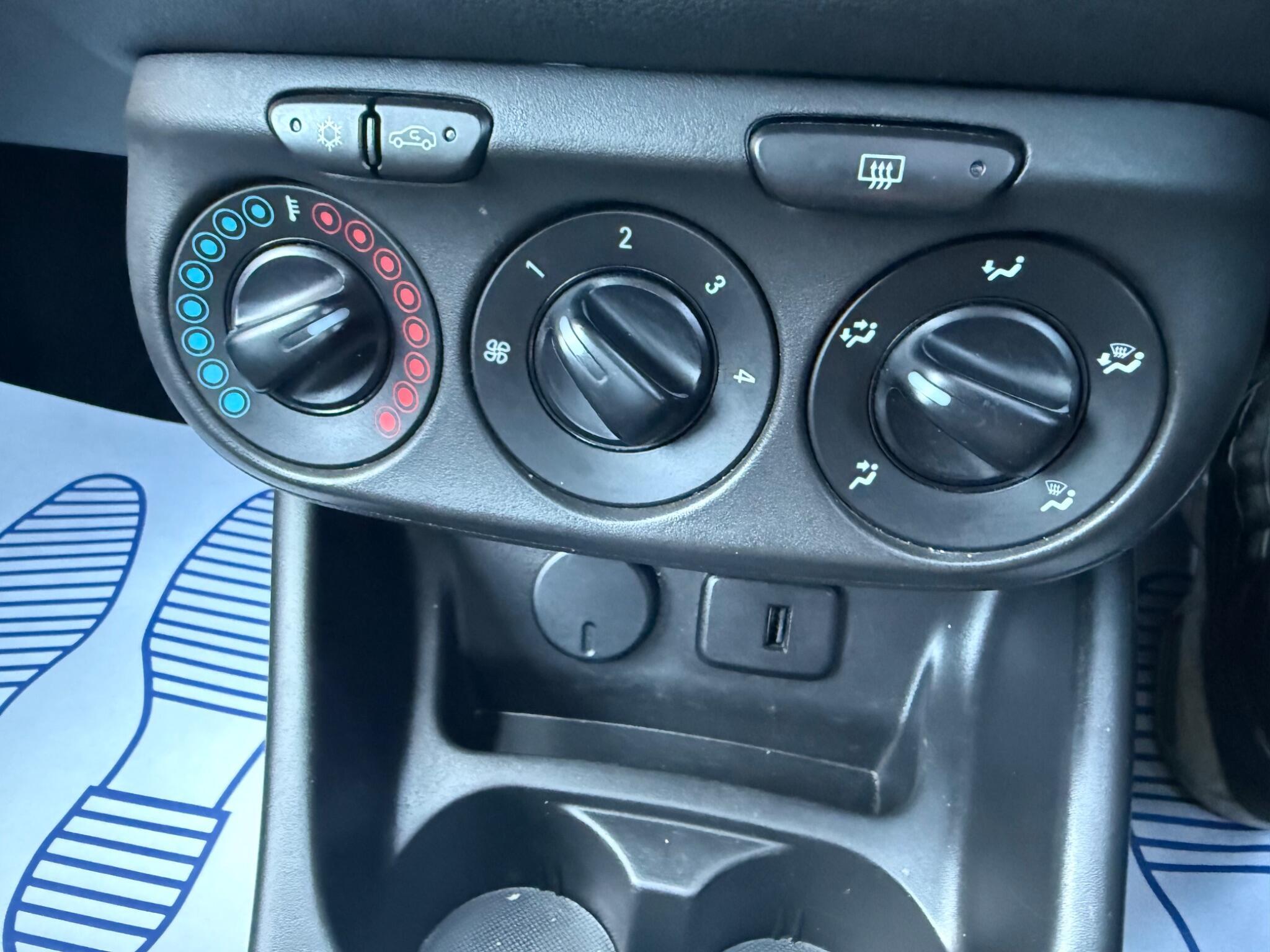 Vauxhall Corsa - Image 17