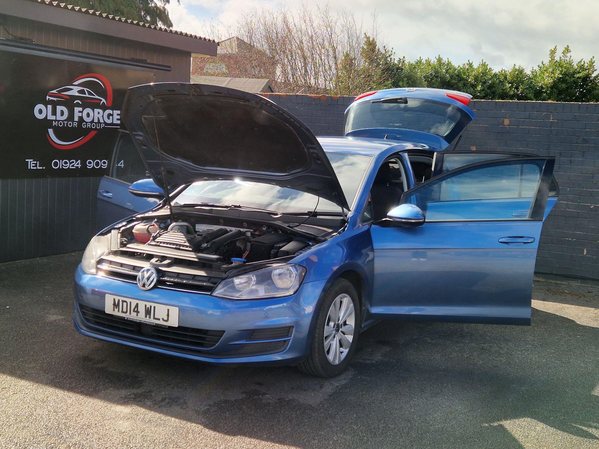 Volkswagen Golf - Image 14